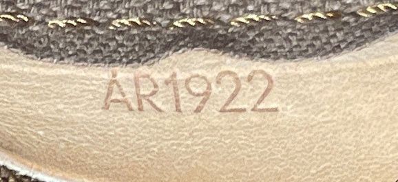 Louis Vuitton Saumur Handbag Size ONE SIZE - 7 Thumbnail