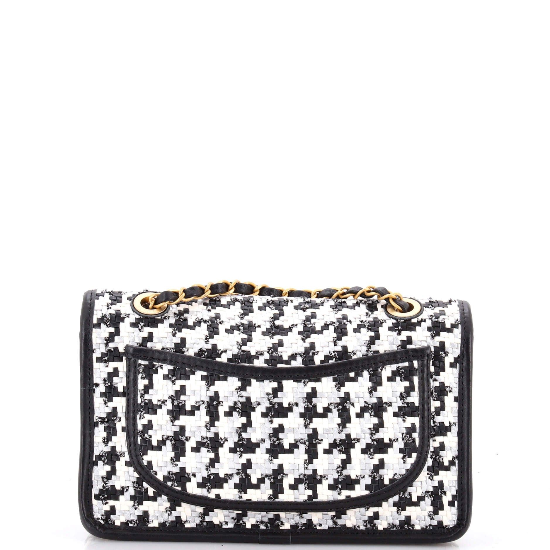 Chanel Classic Single Flap Bag Size ONE SIZE - 3 Thumbnail