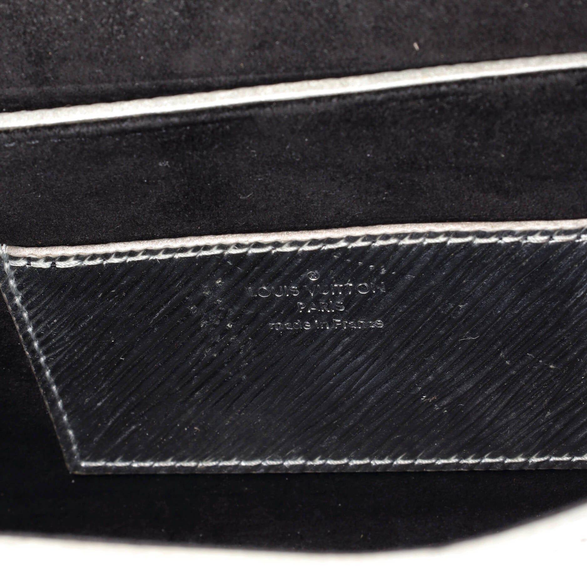 Louis Vuitton Twist Handbag Size ONE SIZE - 8 Thumbnail