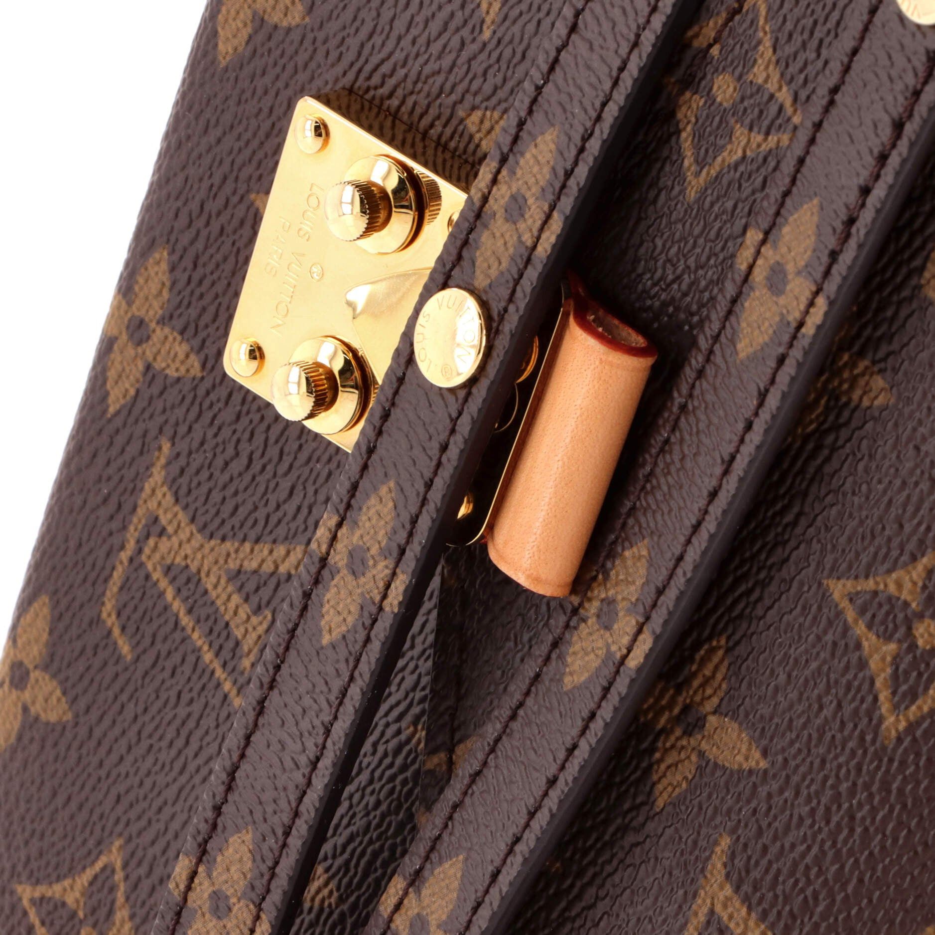 Louis Vuitton Pochette Metis Size ONE SIZE - 7 Thumbnail