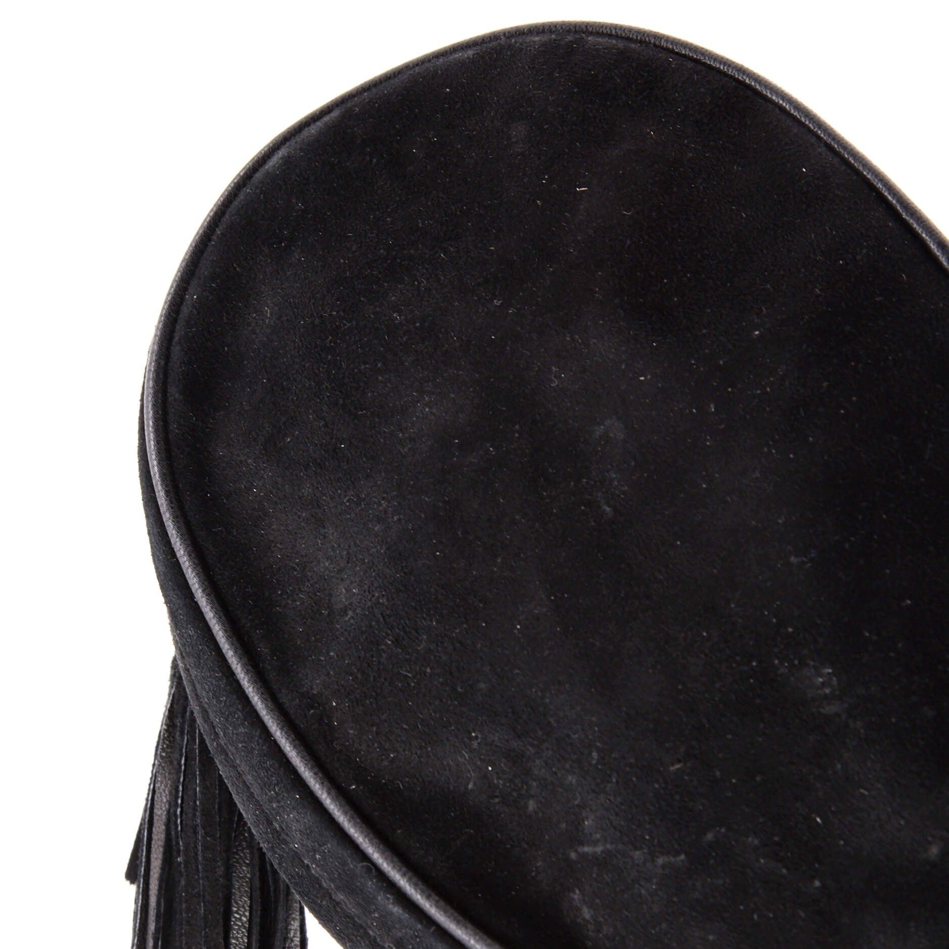 Chanel Vintage Oval CC Tassel Crossbody Bag Size ONE SIZE - 8 Thumbnail
