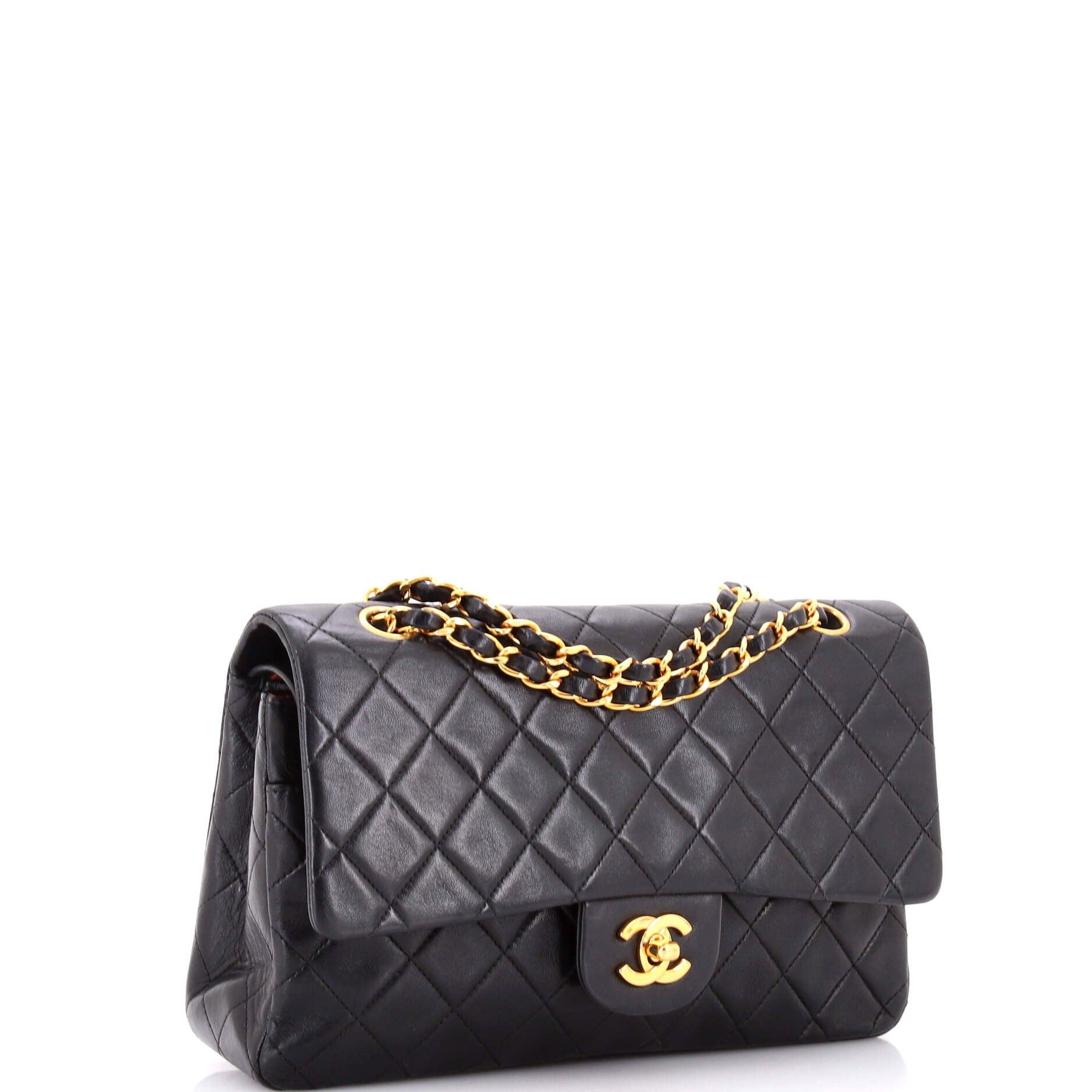 Chanel Vintage Classic Double Flap Bag Size ONE SIZE - 3 Thumbnail