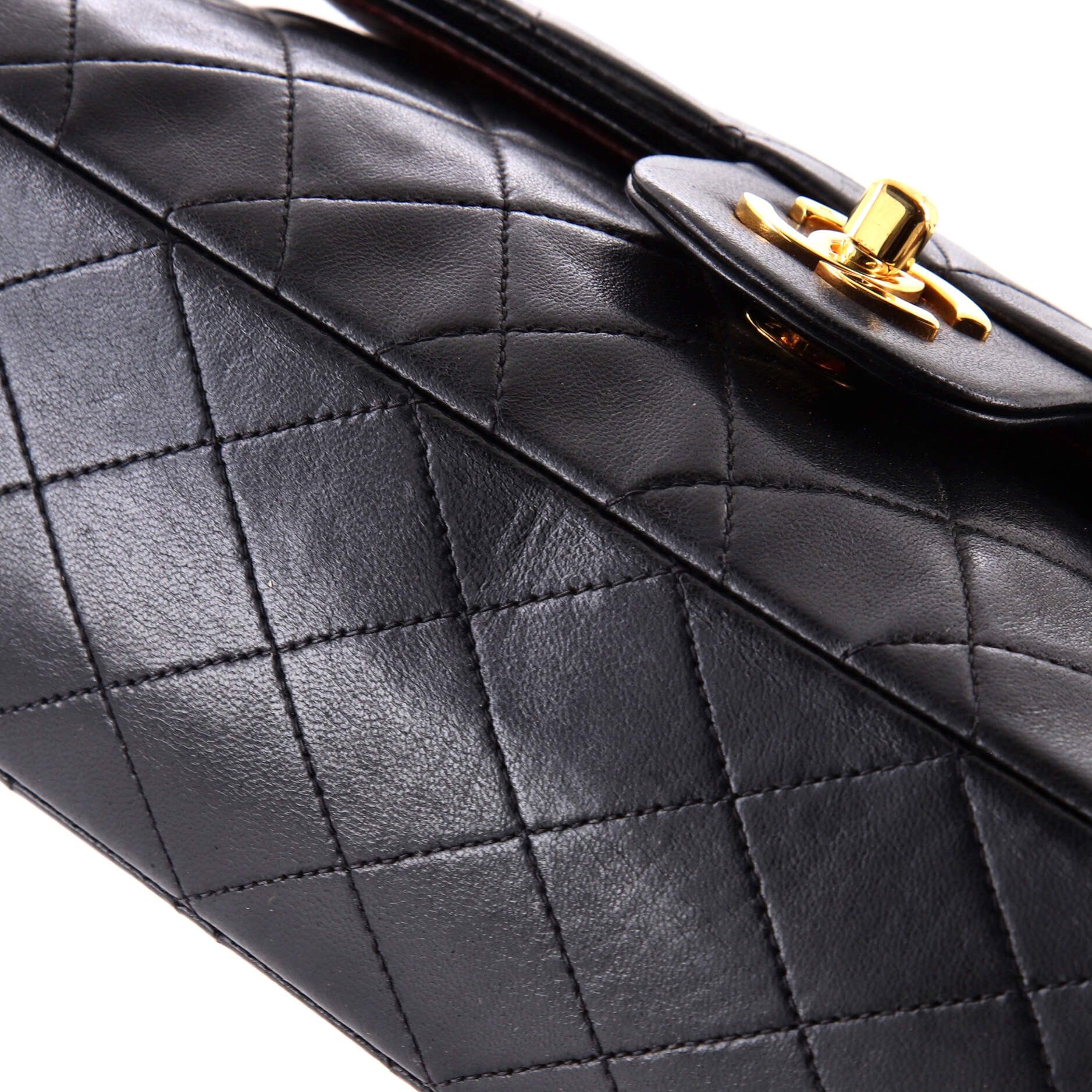 Chanel Vintage Classic Double Flap Bag Size ONE SIZE - 7 Thumbnail