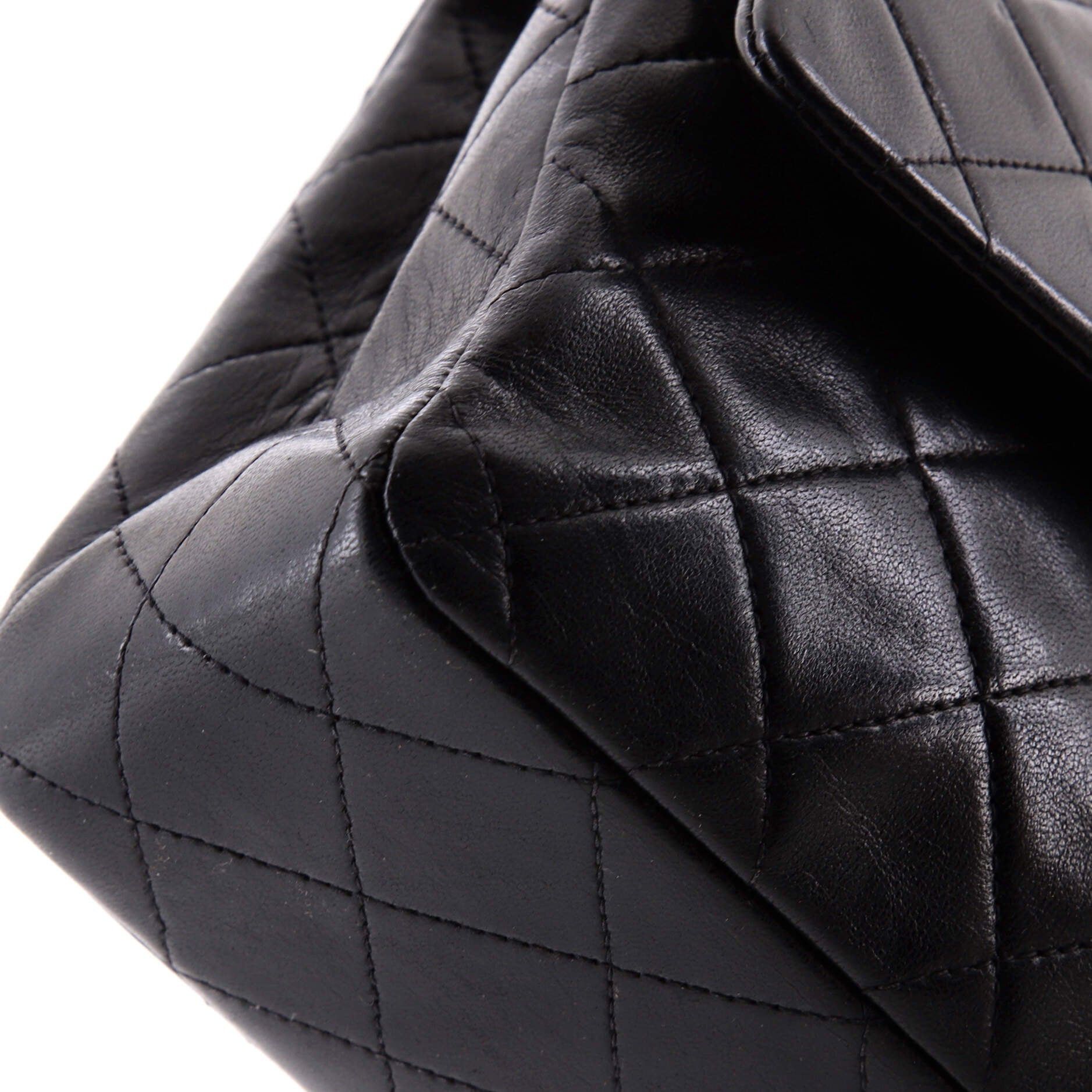 Chanel Vintage Classic Double Flap Bag Size ONE SIZE - 8 Thumbnail