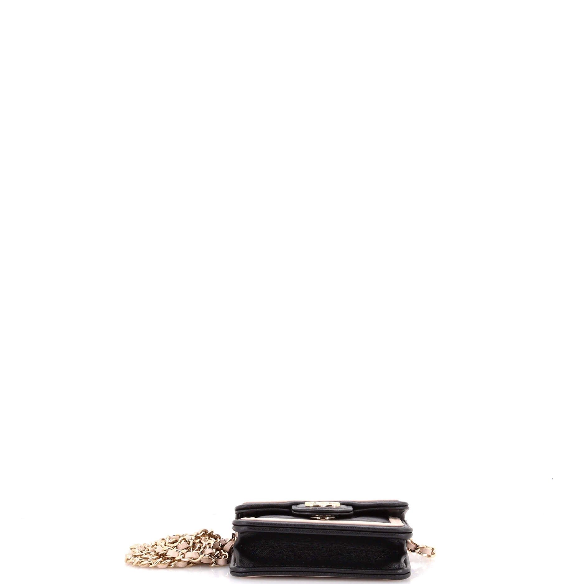 Chanel Strip On CC Flap Clutch with Chain Size ONE SIZE - 4 Thumbnail