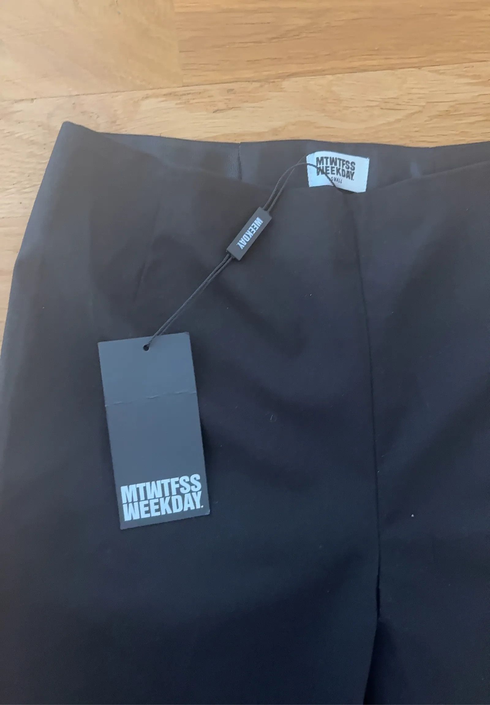 Weekday Weekday Blade trousers Pants Size 27" / US 4 / IT 40 - 2 Thumbnail