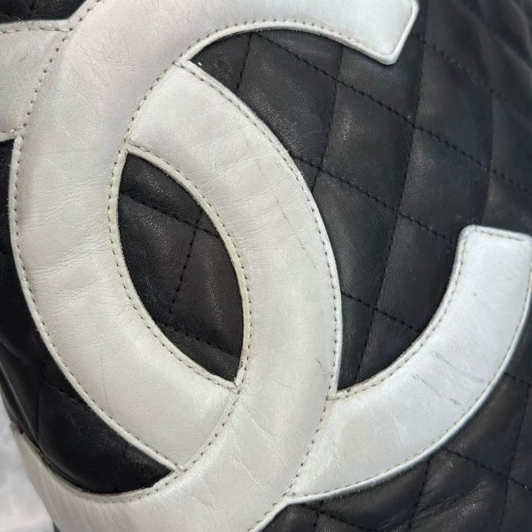 Chanel Pre-loved Bag Very good condition Size ONE SIZE - 2 Thumbnail
