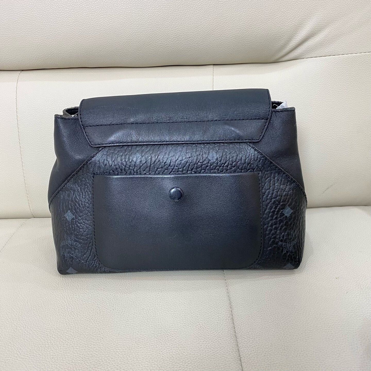 MCM Pre-loved Bag Very good condition Size ONE SIZE - 3 Thumbnail