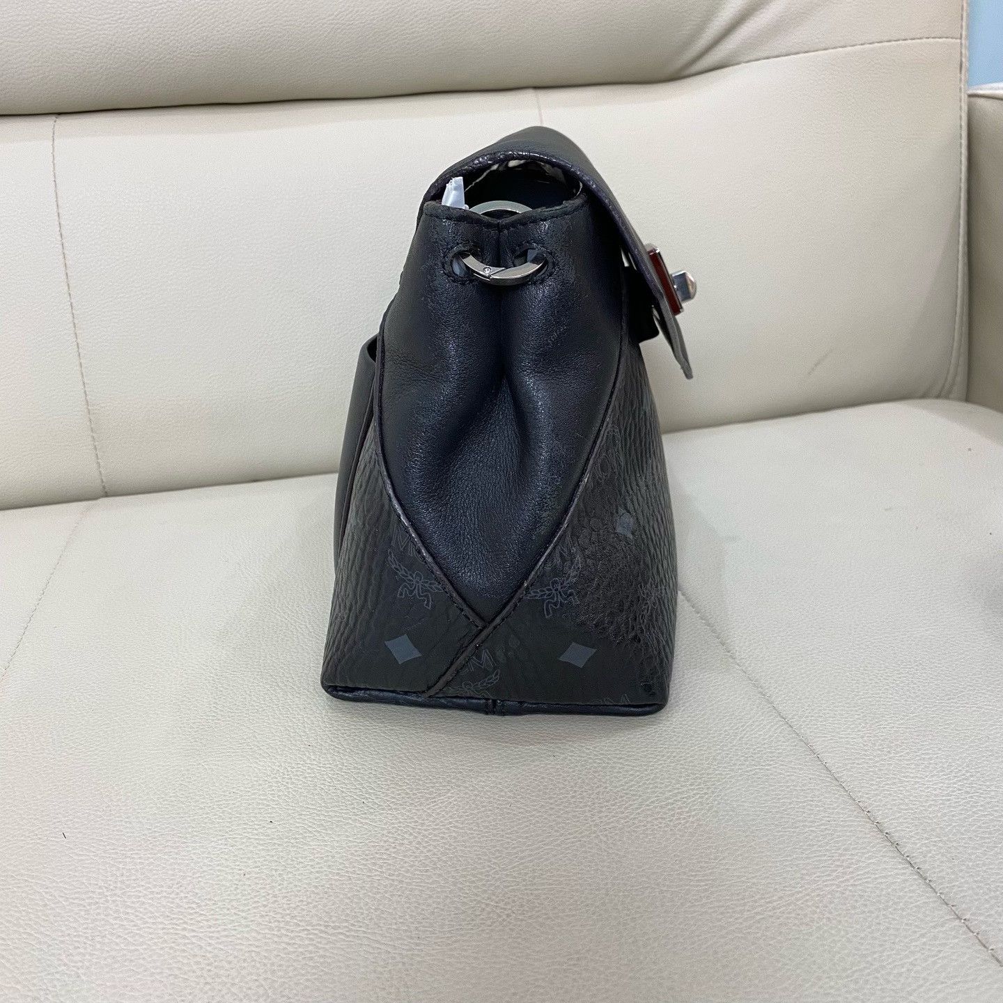 MCM Pre-loved Bag Very good condition Size ONE SIZE - 2 Thumbnail