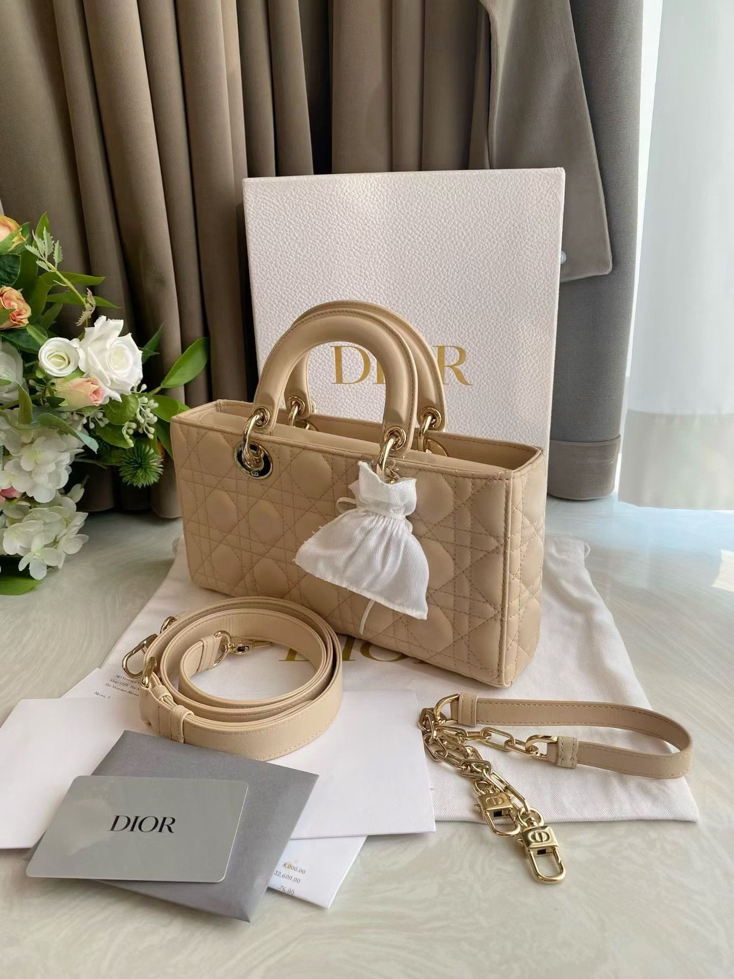 Dior Pre-loved Bag Very good condition Size ONE SIZE - 4 Thumbnail