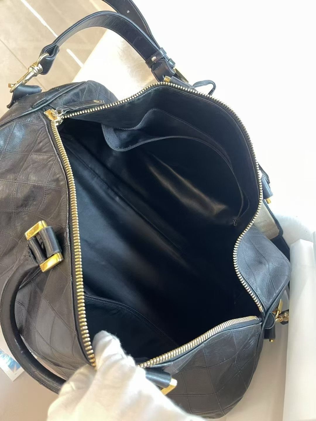 Chanel Pre-loved Bag Very good condition Size ONE SIZE - 9 Thumbnail