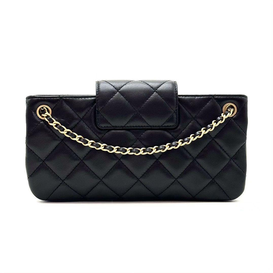 Chanel Pre-loved Bag Very good condition Size ONE SIZE - 2 Thumbnail