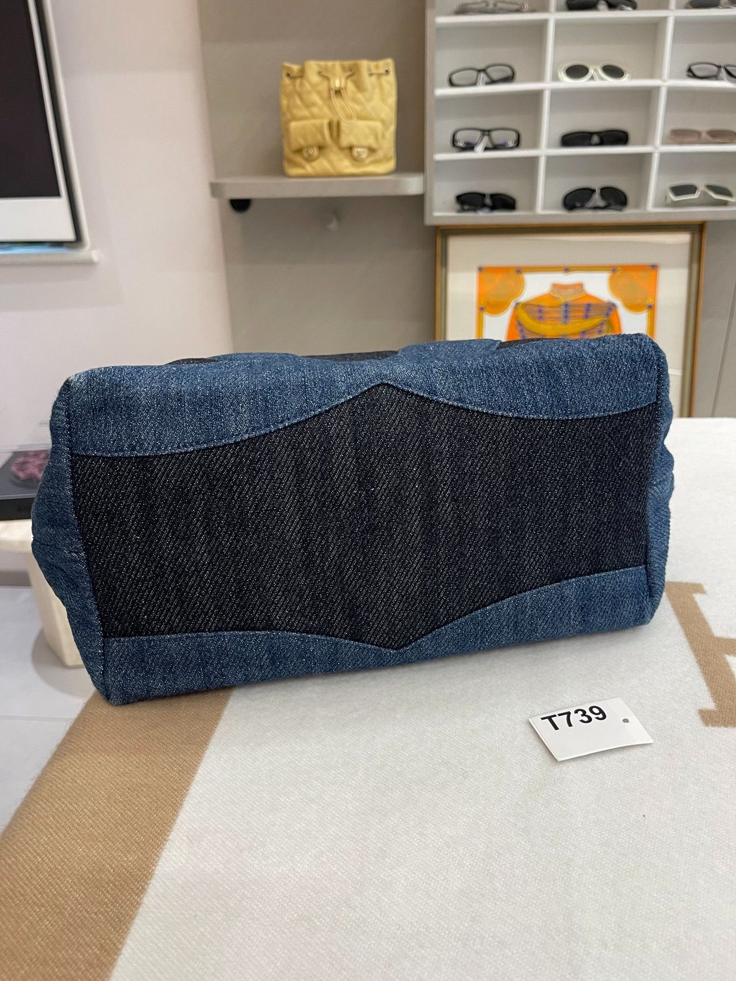 Chanel Pre-loved Bag Very good condition Size ONE SIZE - 7 Thumbnail