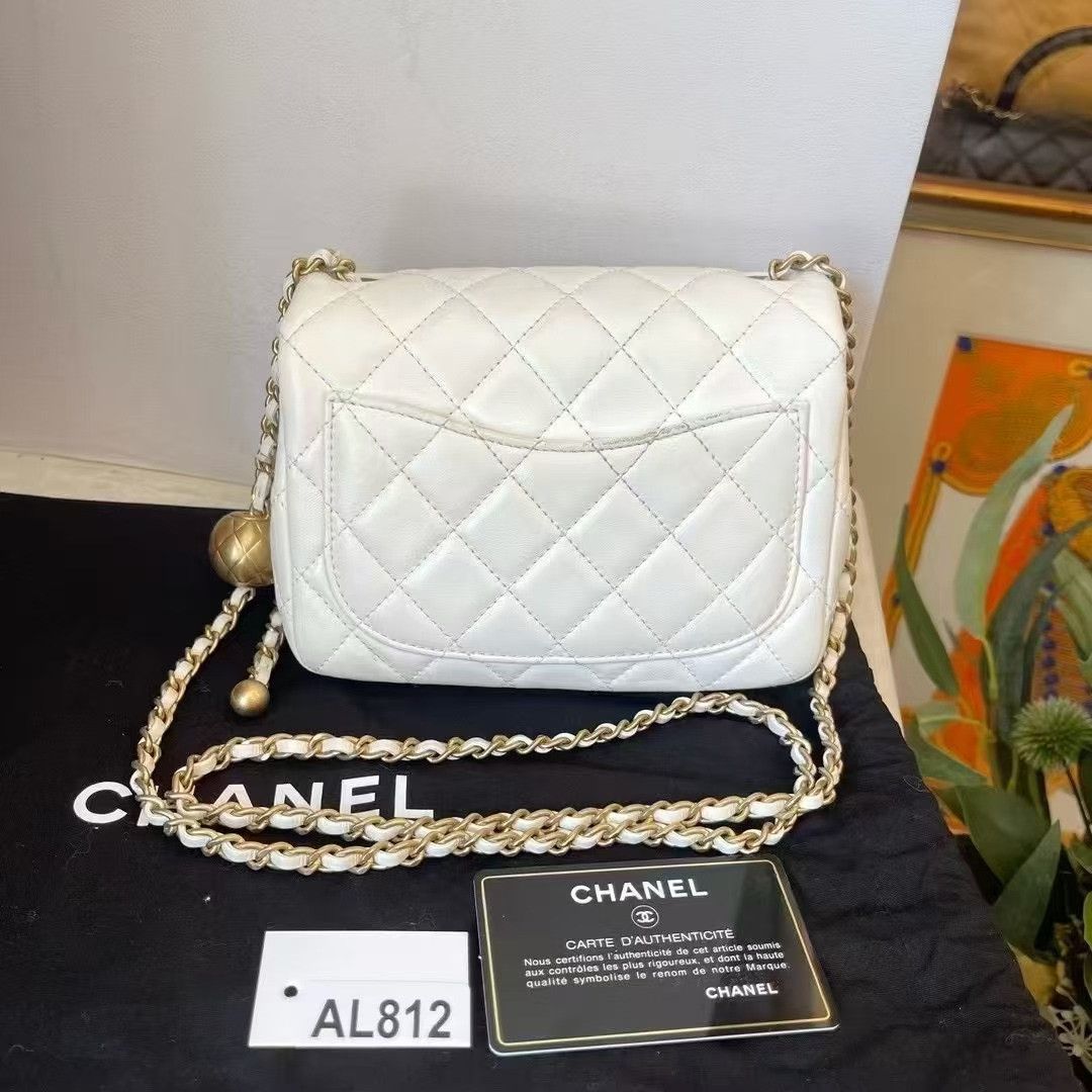Chanel Pre-loved Bag Very good condition Size ONE SIZE - 5 Thumbnail