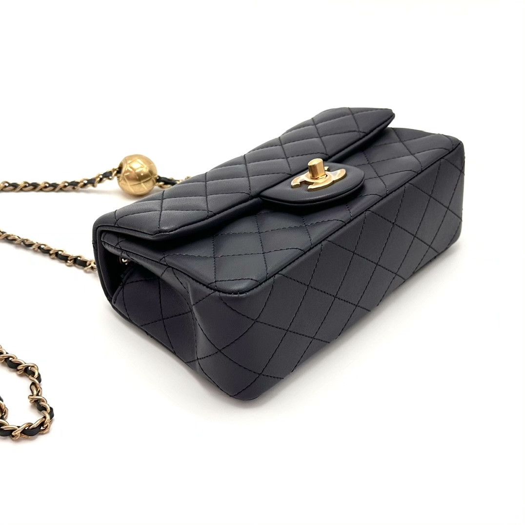 Chanel Pre-loved Bag Very good condition Size ONE SIZE - 3 Thumbnail