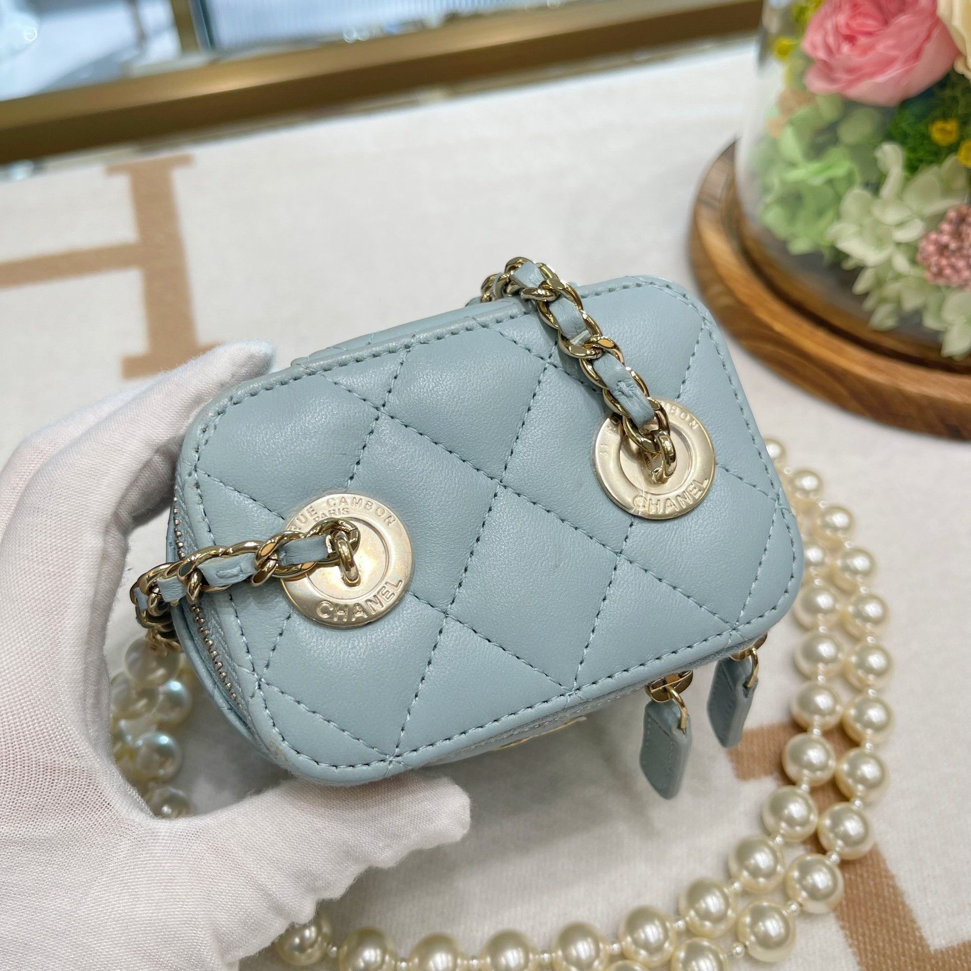 Chanel Pre-loved Bag Very good condition Size ONE SIZE - 2 Thumbnail