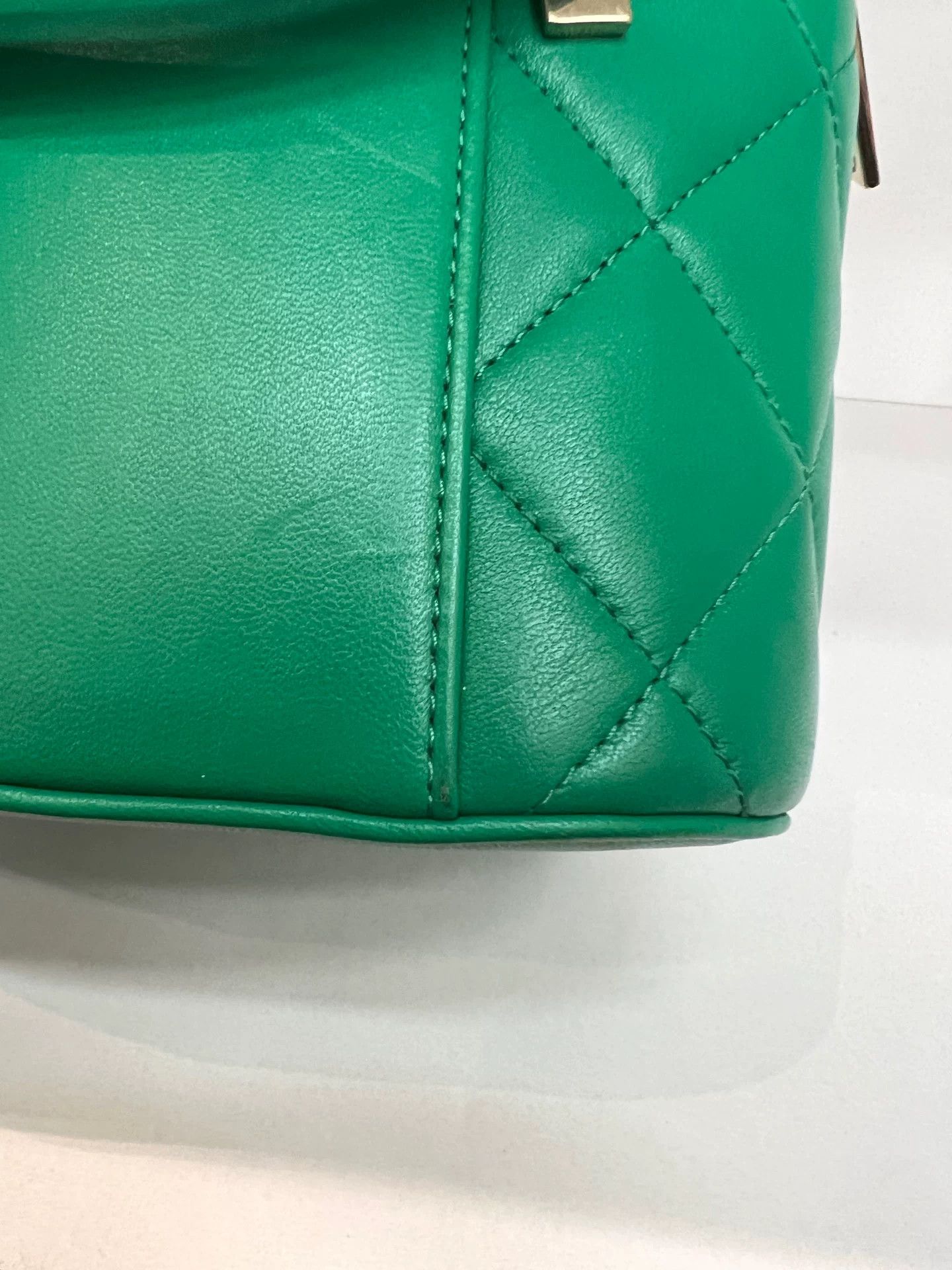 Chanel Pre-loved Bag Very good condition Size ONE SIZE - 9 Thumbnail