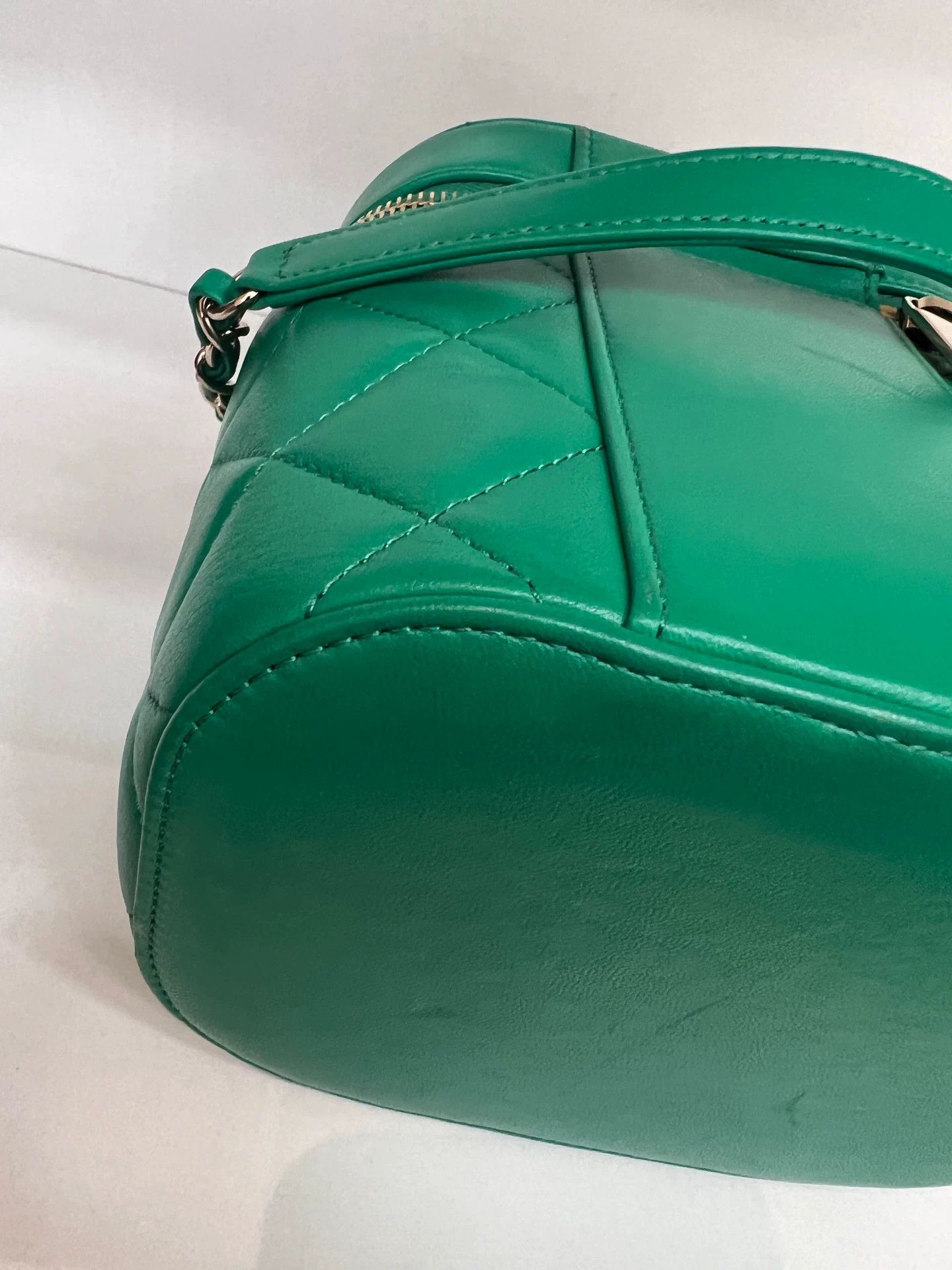 Chanel Pre-loved Bag Very good condition Size ONE SIZE - 8 Thumbnail