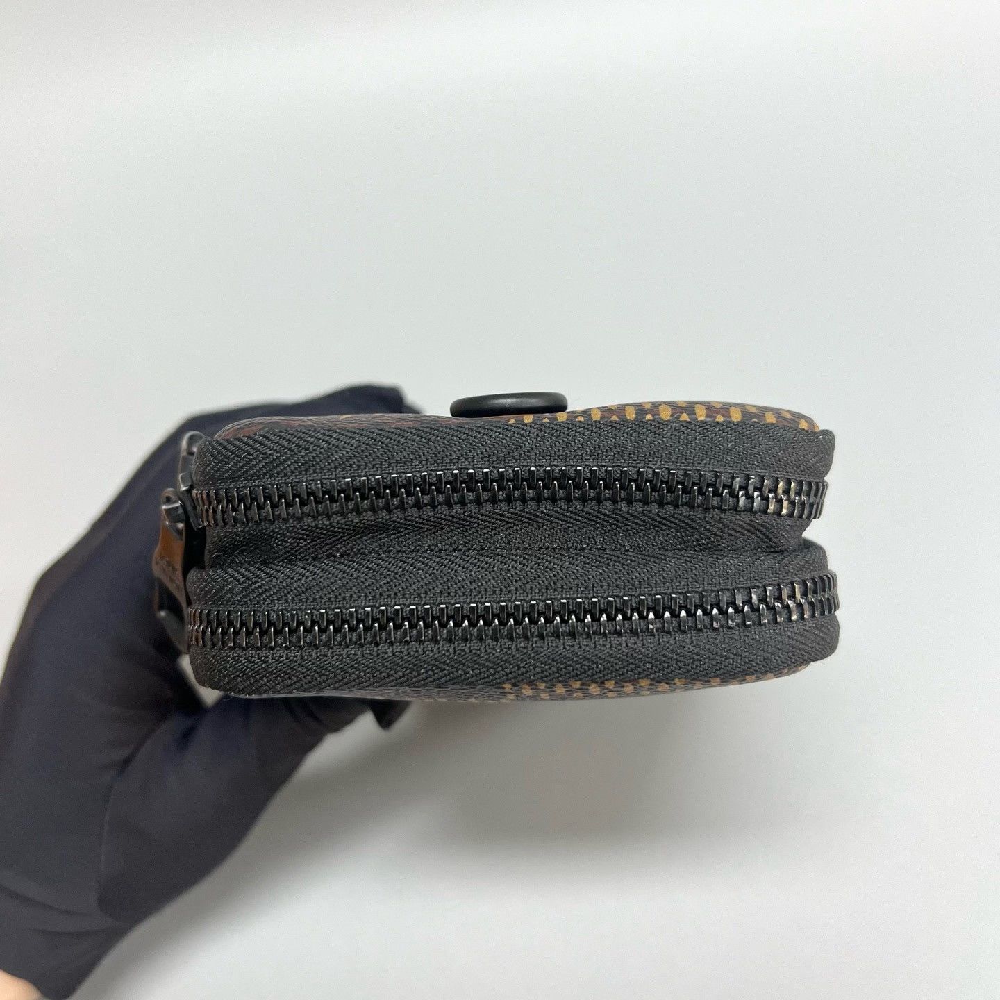 Louis Vuitton Pre-loved Bag Very good condition Size ONE SIZE - 7 Thumbnail