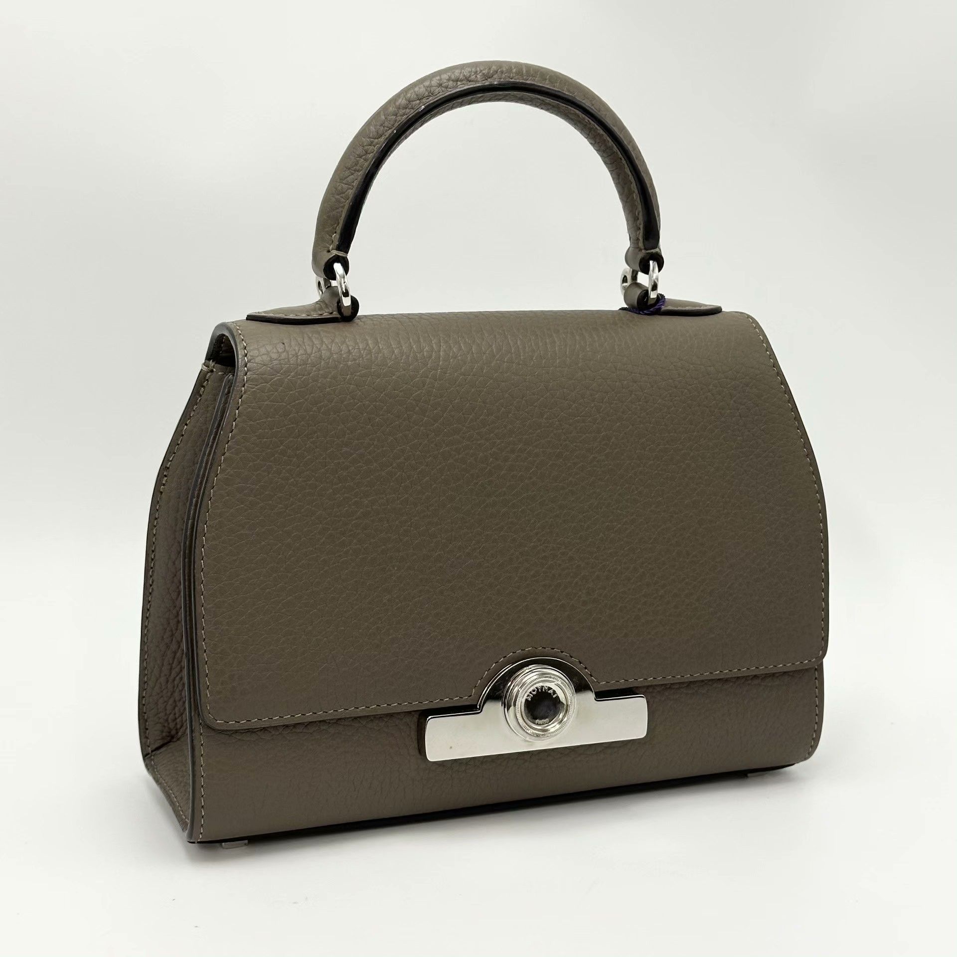 Moynat Pre-loved Bag Very good condition Size ONE SIZE - 4 Thumbnail