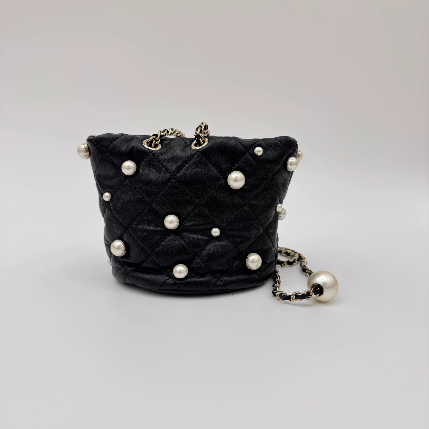 Chanel Pre-loved Bag Very good condition Size ONE SIZE - 2 Thumbnail