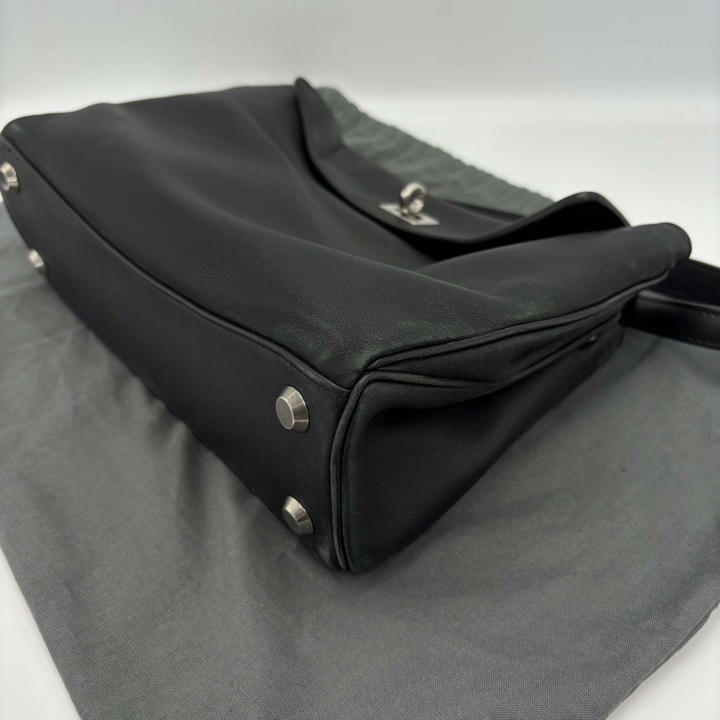 Balenciaga Pre-loved Bag Very good condition Size ONE SIZE - 5 Thumbnail