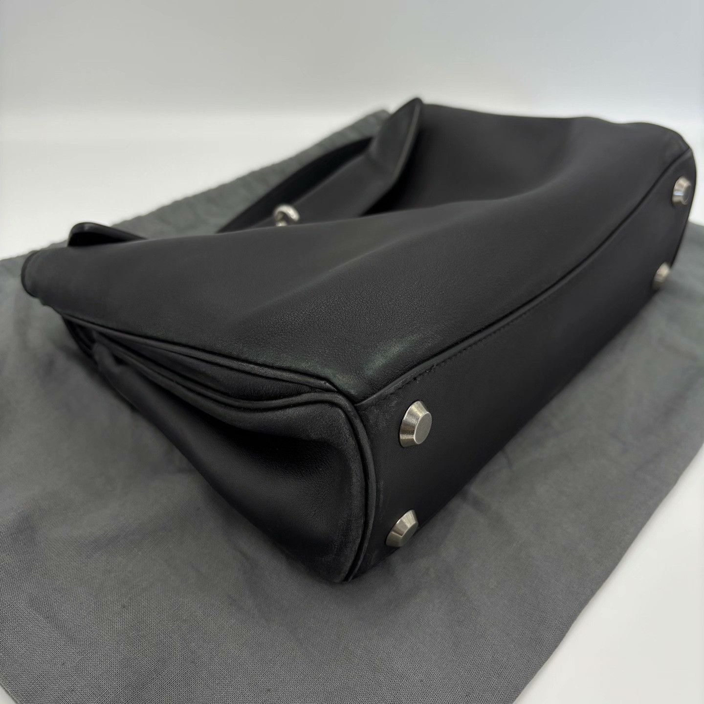 Balenciaga Pre-loved Bag Very good condition Size ONE SIZE - 4 Thumbnail