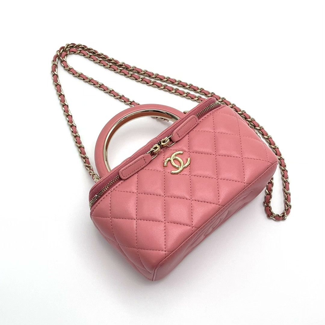 Chanel Pre-loved Bag Very good condition Size ONE SIZE - 5 Thumbnail
