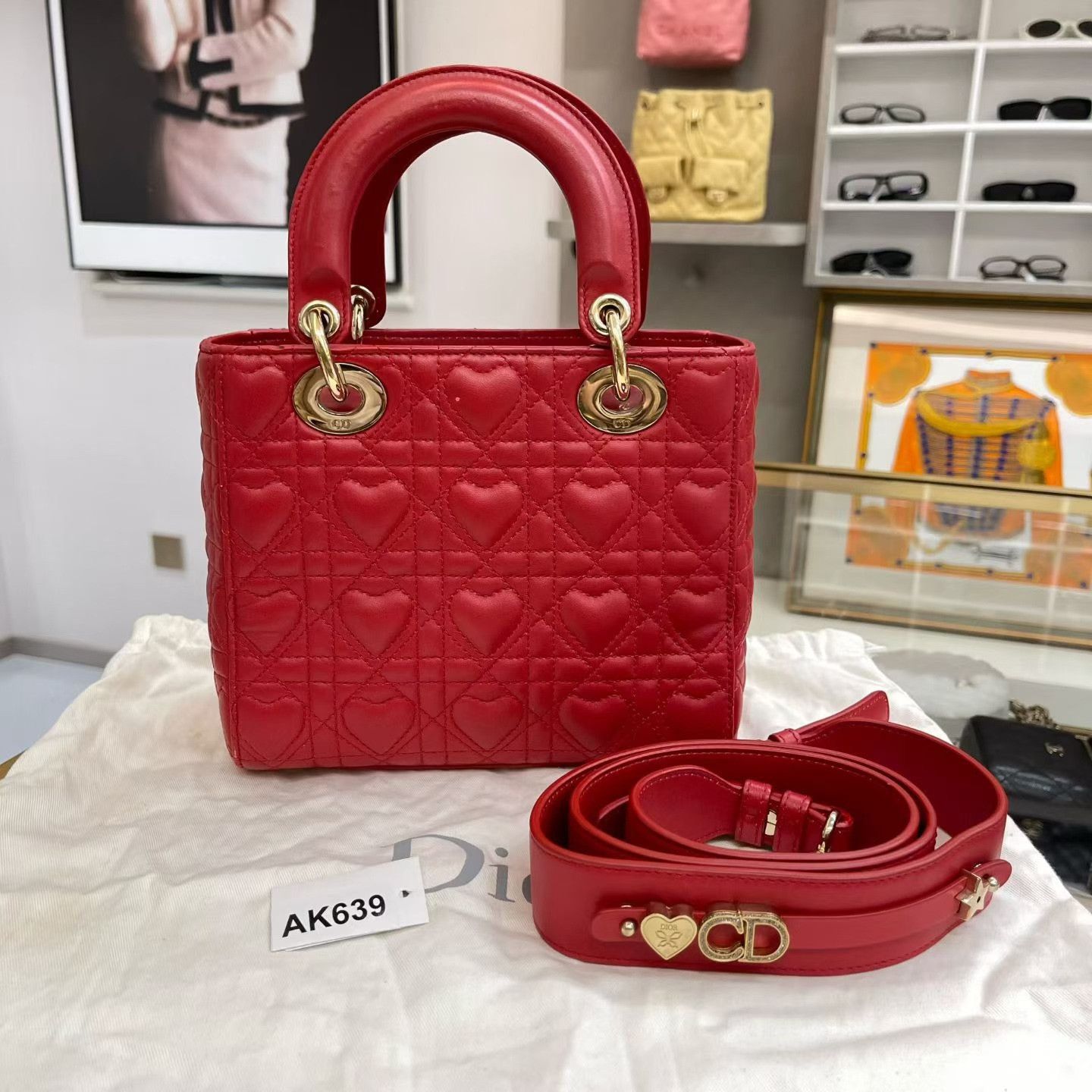Dior Pre-loved Bag Very good condition Size ONE SIZE - 5 Thumbnail
