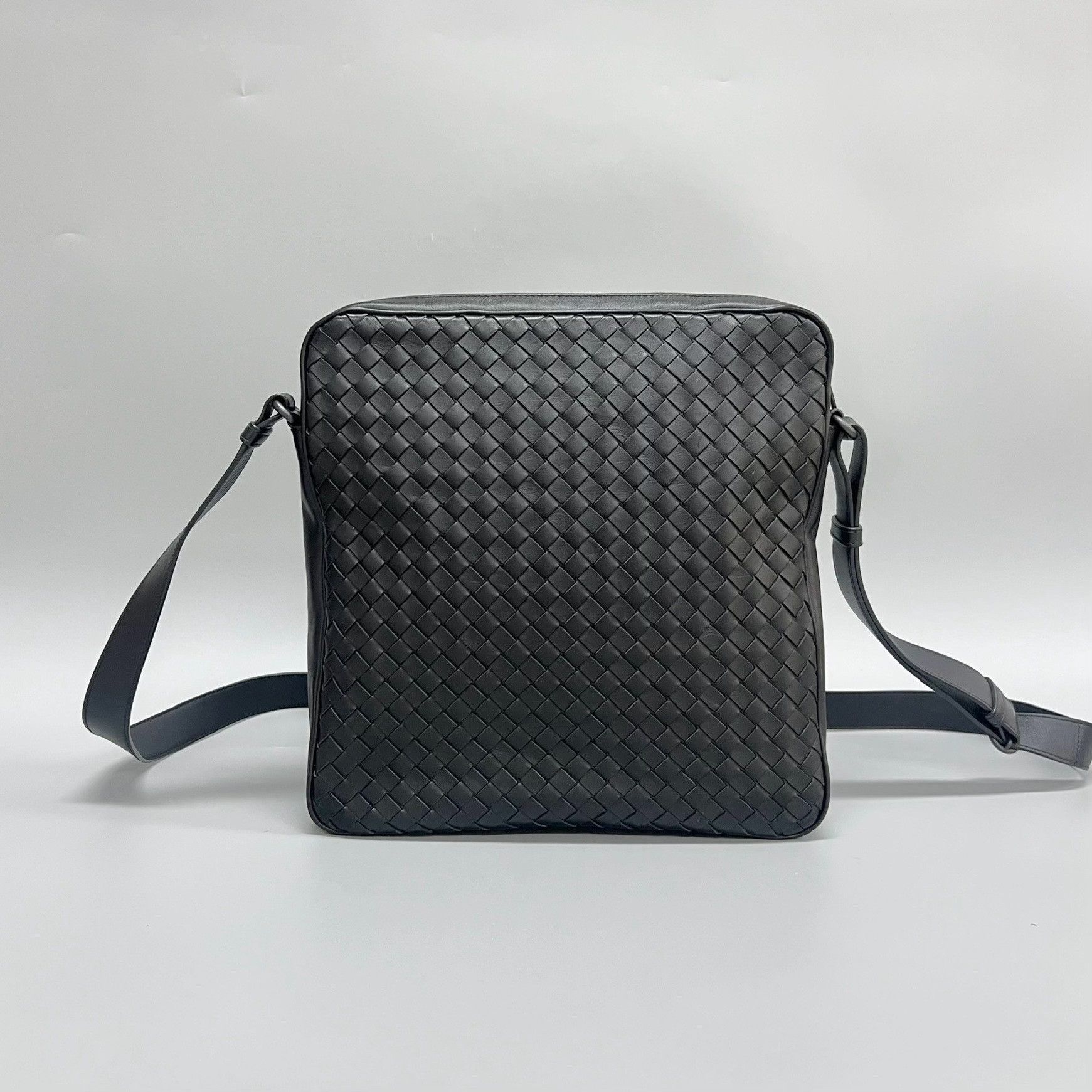 Bottega Veneta Pre-loved Bag Very good condition Size ONE SIZE - 2 Thumbnail