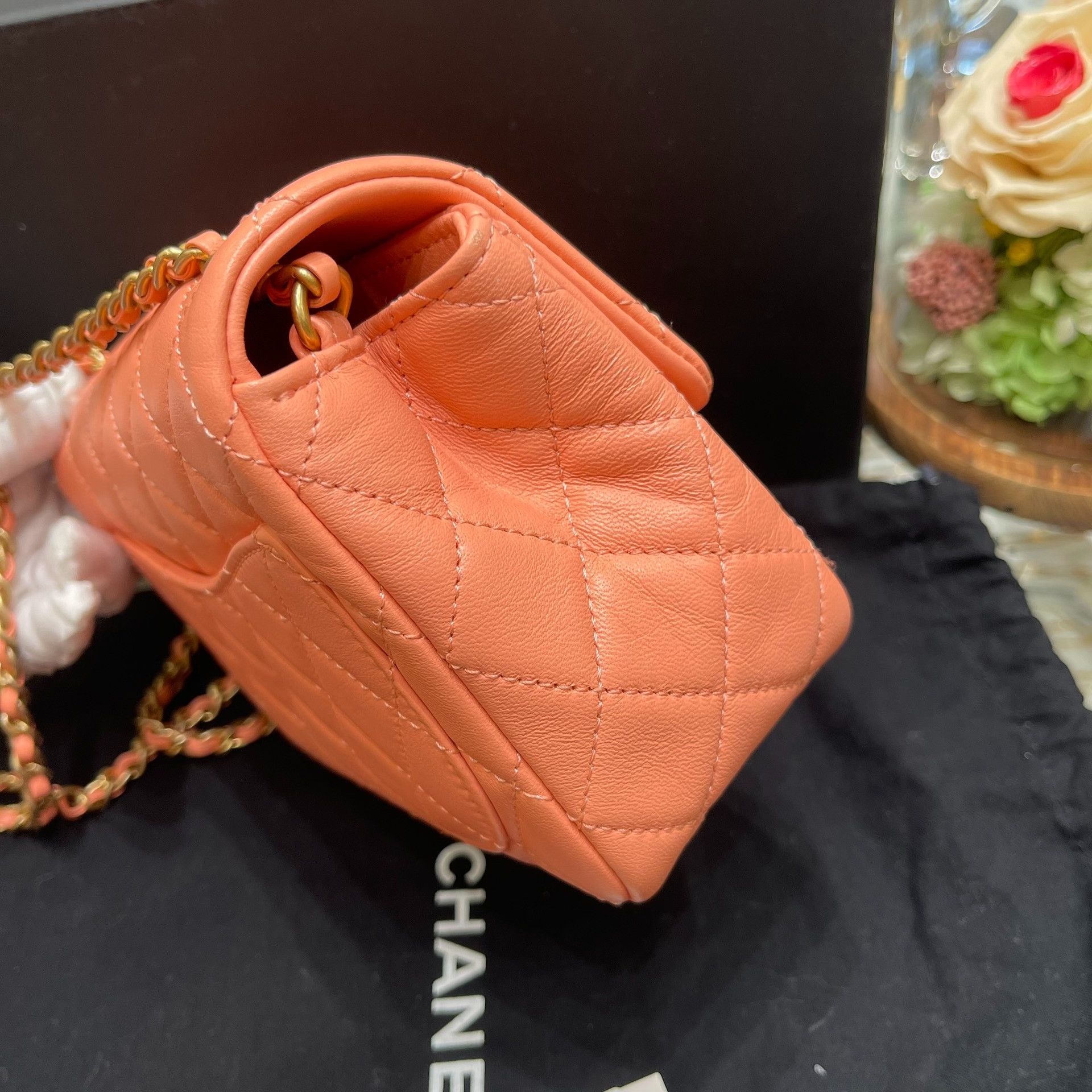 Chanel Pre-loved Bag Very good condition Size ONE SIZE - 5 Thumbnail