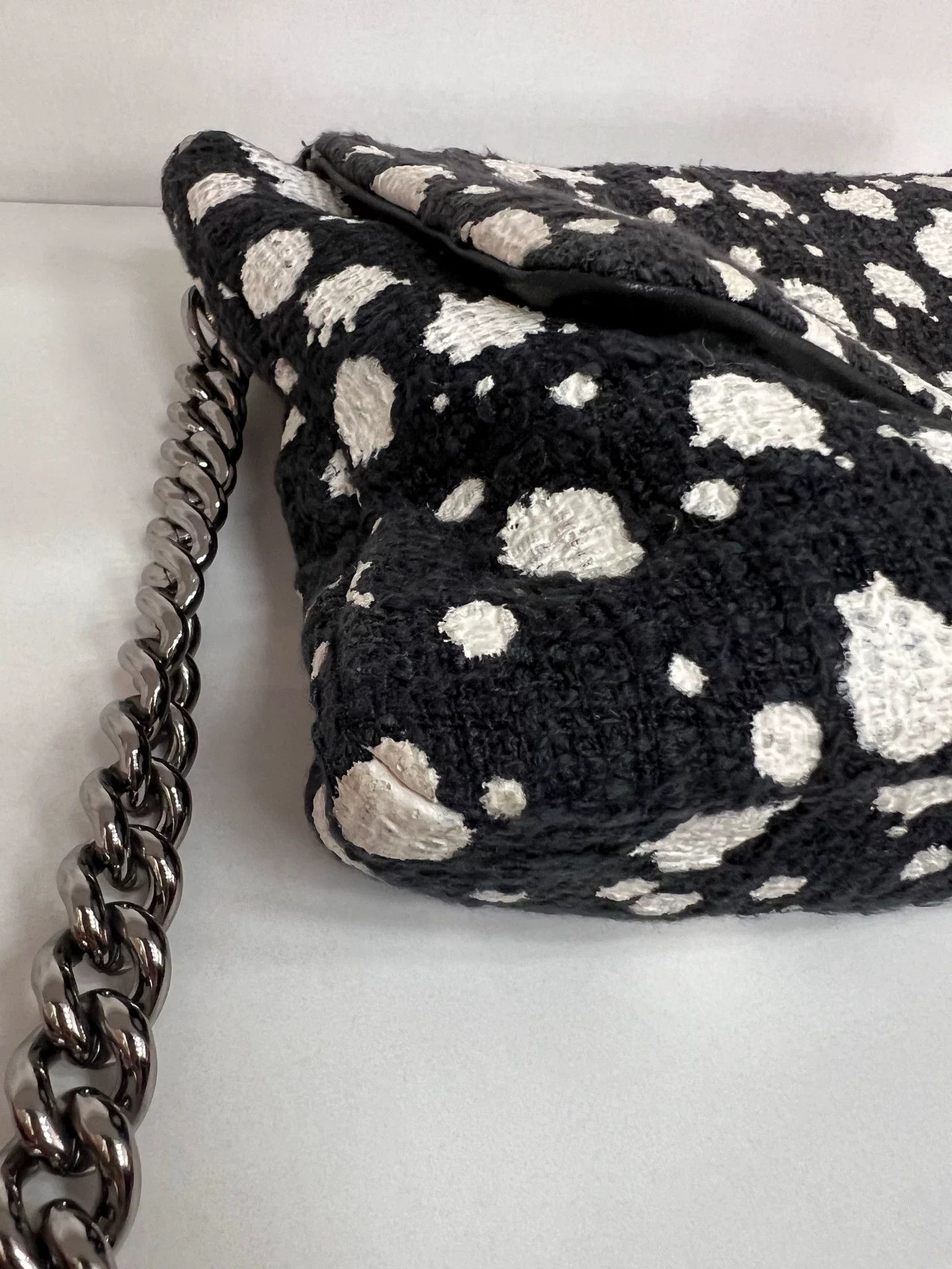Chanel Pre-loved Bag Brand new condition Size ONE SIZE - 4 Thumbnail