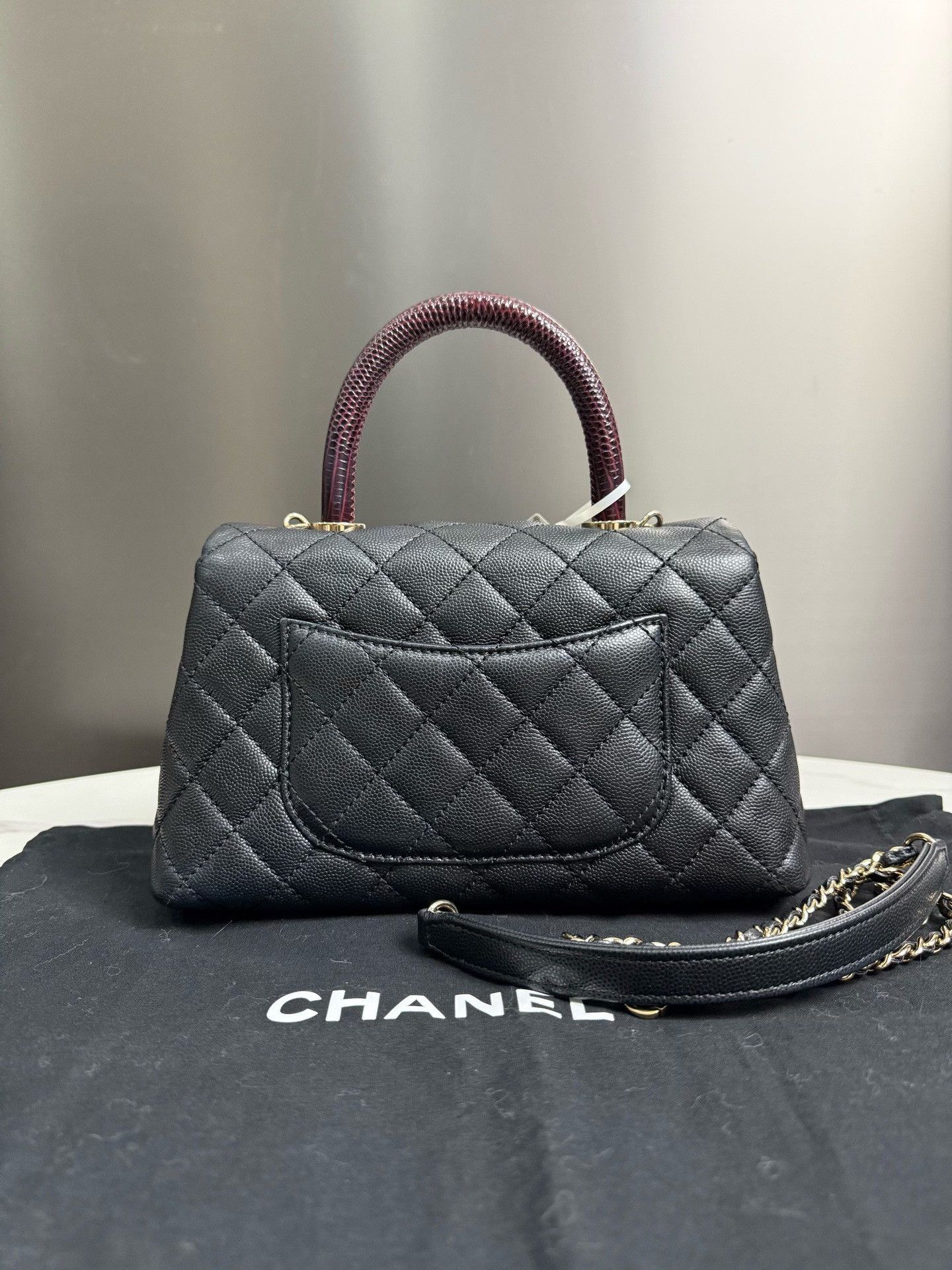 Chanel Pre-loved Bag Very good condition Size ONE SIZE - 3 Thumbnail