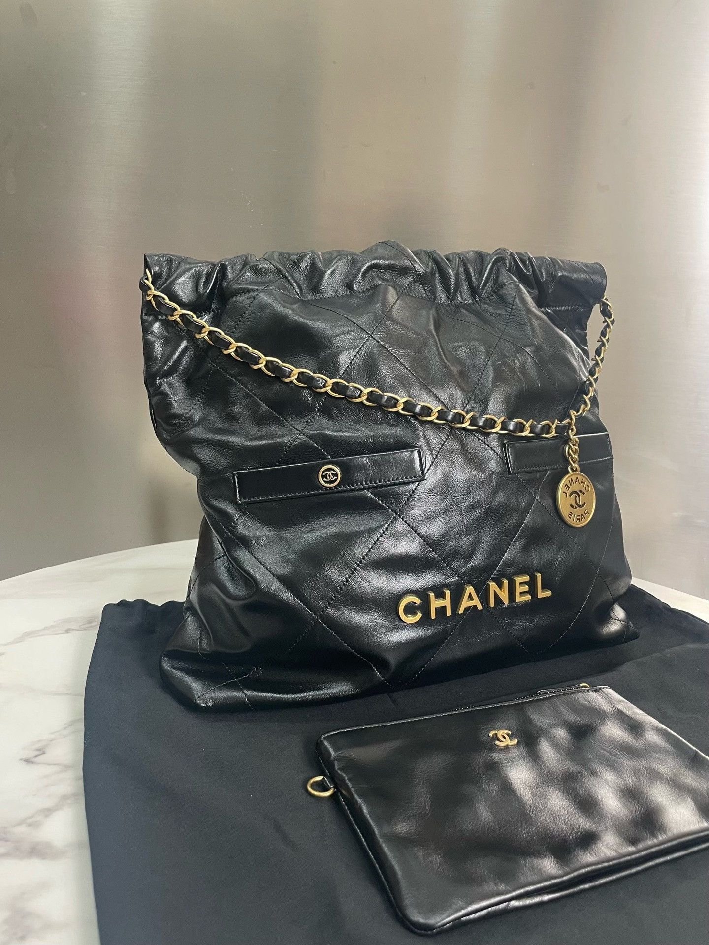 Chanel Pre-loved Bag Very good condition Size ONE SIZE - 2 Thumbnail