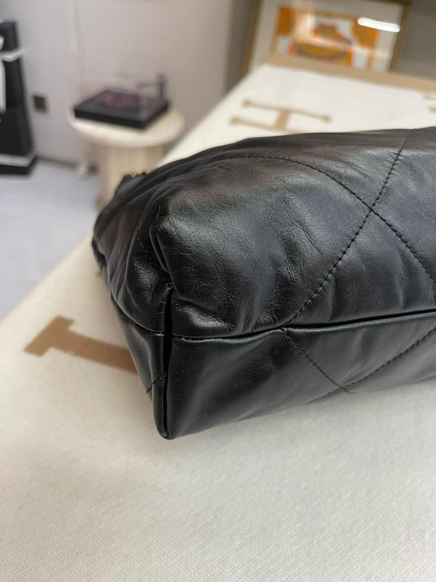 Chanel Pre-loved Bag Very good condition Size ONE SIZE - 7 Thumbnail