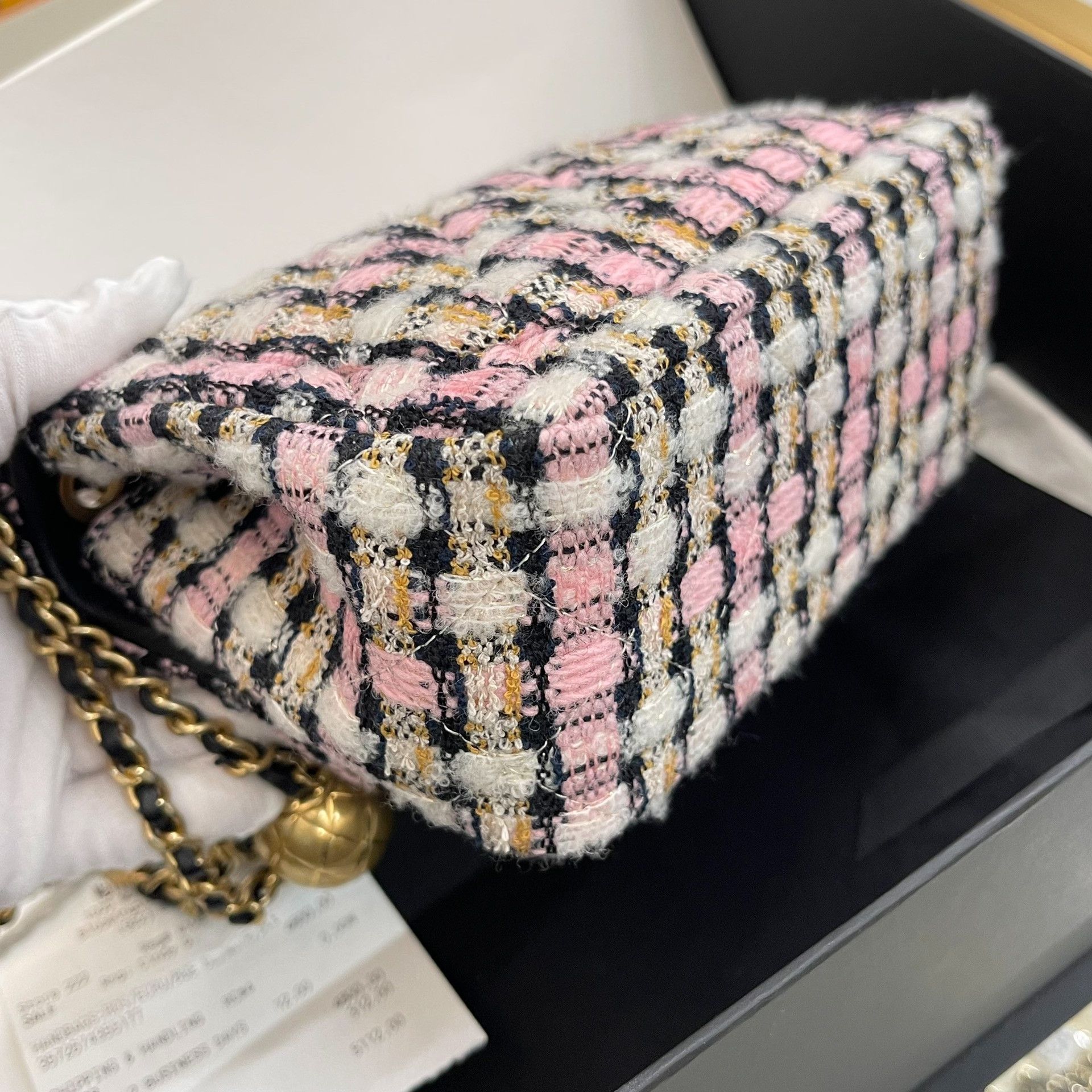 Chanel Pre-loved Bag Very good condition Size ONE SIZE - 6 Thumbnail