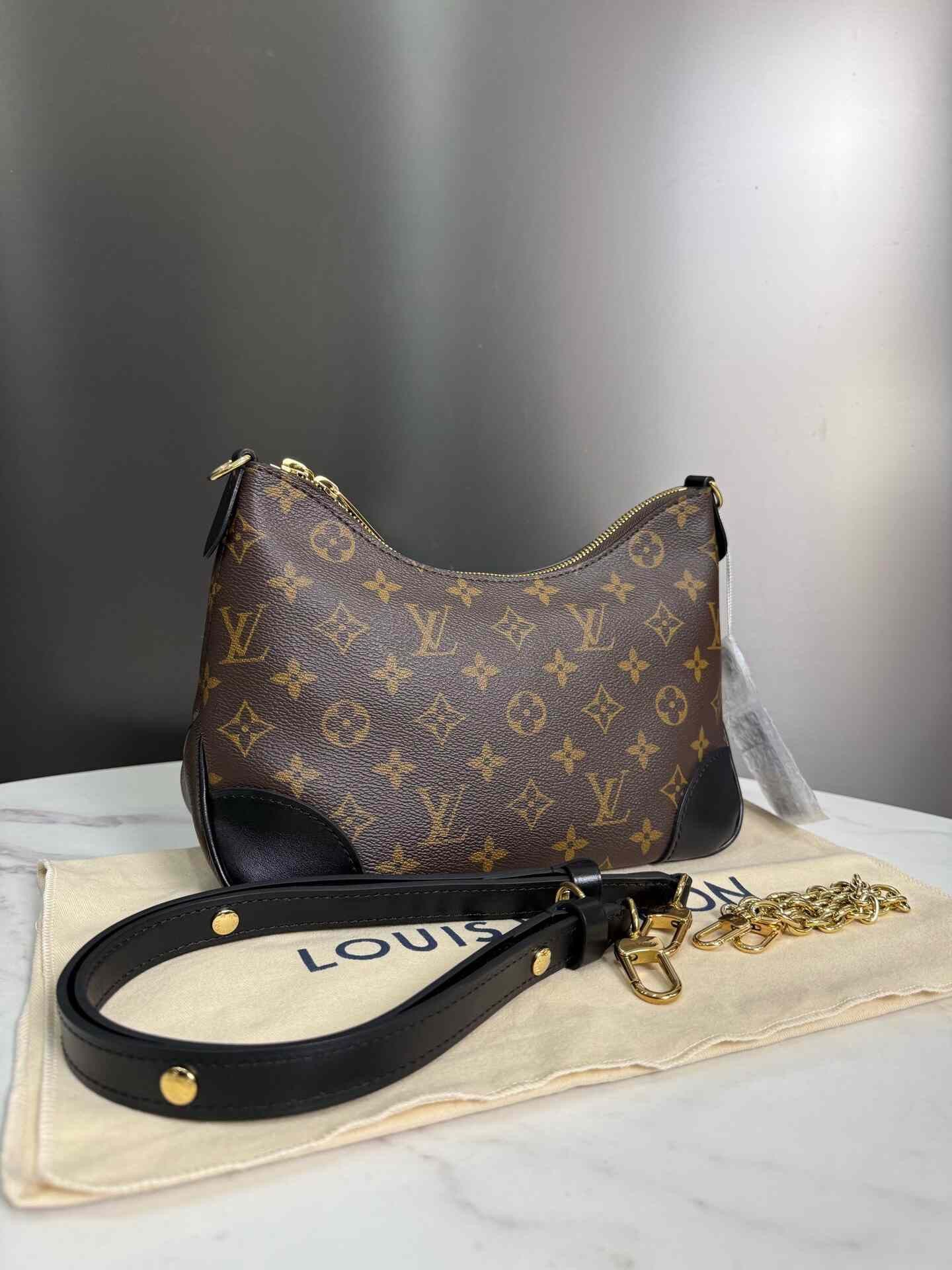 Louis Vuitton Pre-loved Bag Very good condition Size ONE SIZE - 2 Thumbnail