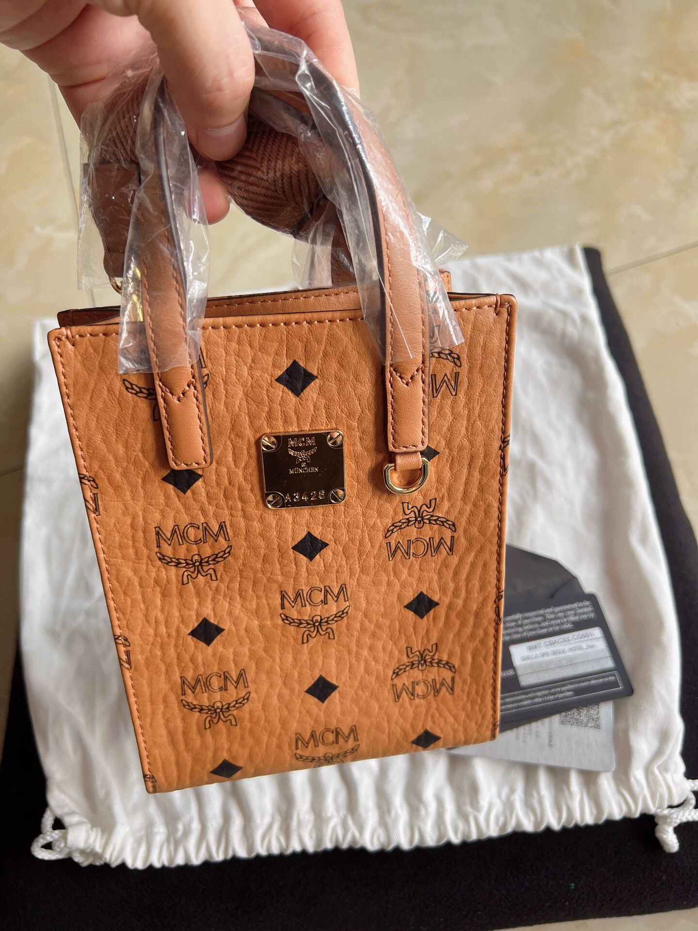 MCM Pre-loved Bag Brand new condition Size ONE SIZE - 4 Thumbnail