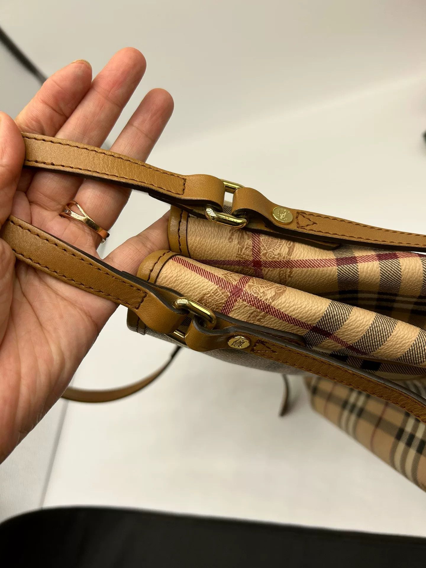 Burberry Pre-loved Bag Very good condition Size ONE SIZE - 4 Thumbnail
