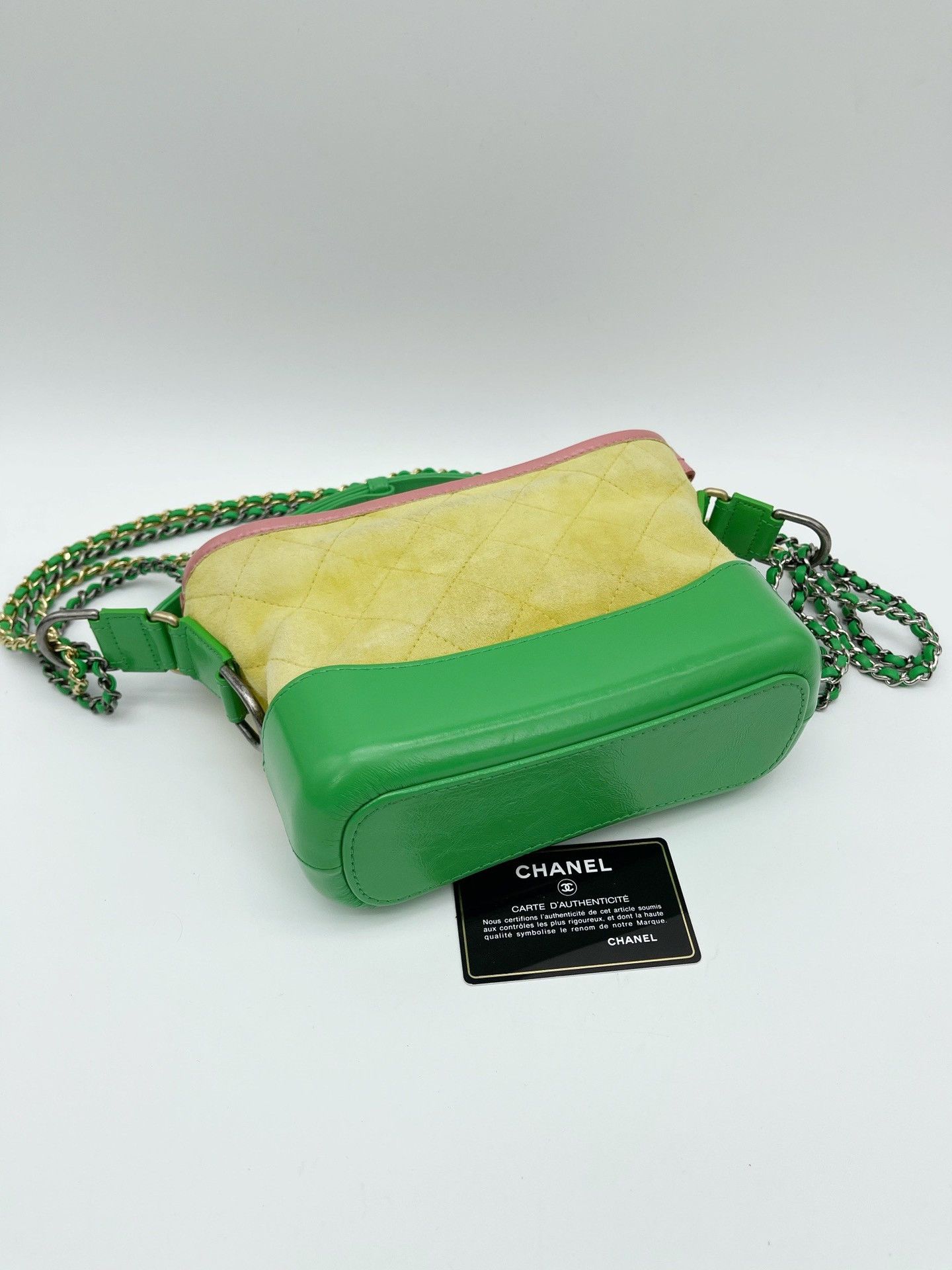 Chanel Pre-loved Bag Very good condition Size ONE SIZE - 4 Thumbnail