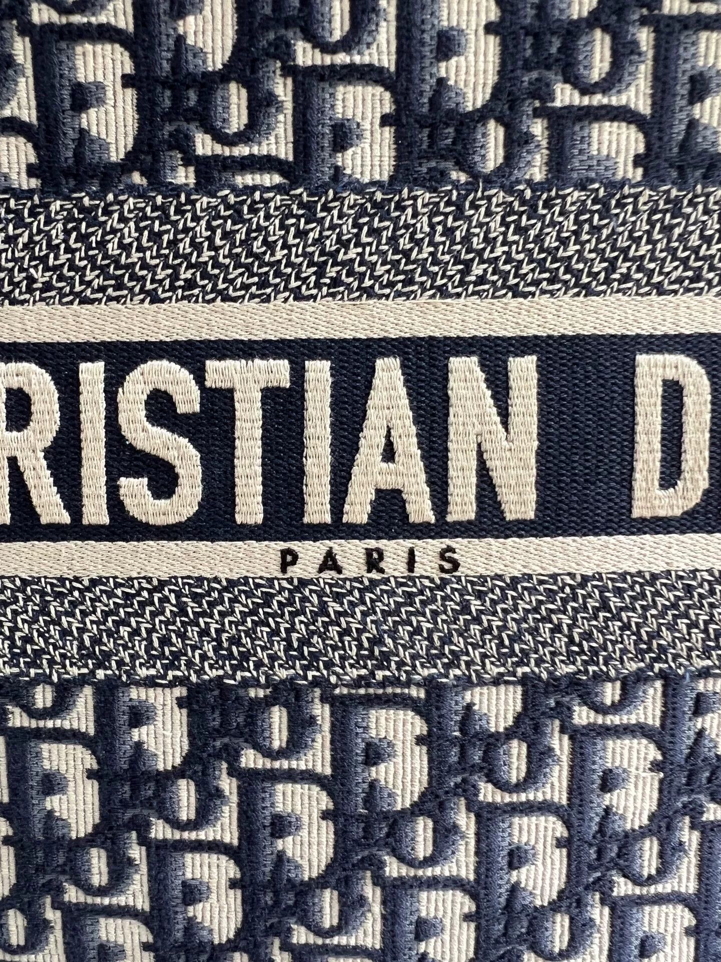 Dior Pre-loved Bag Very good condition Size ONE SIZE - 8 Thumbnail