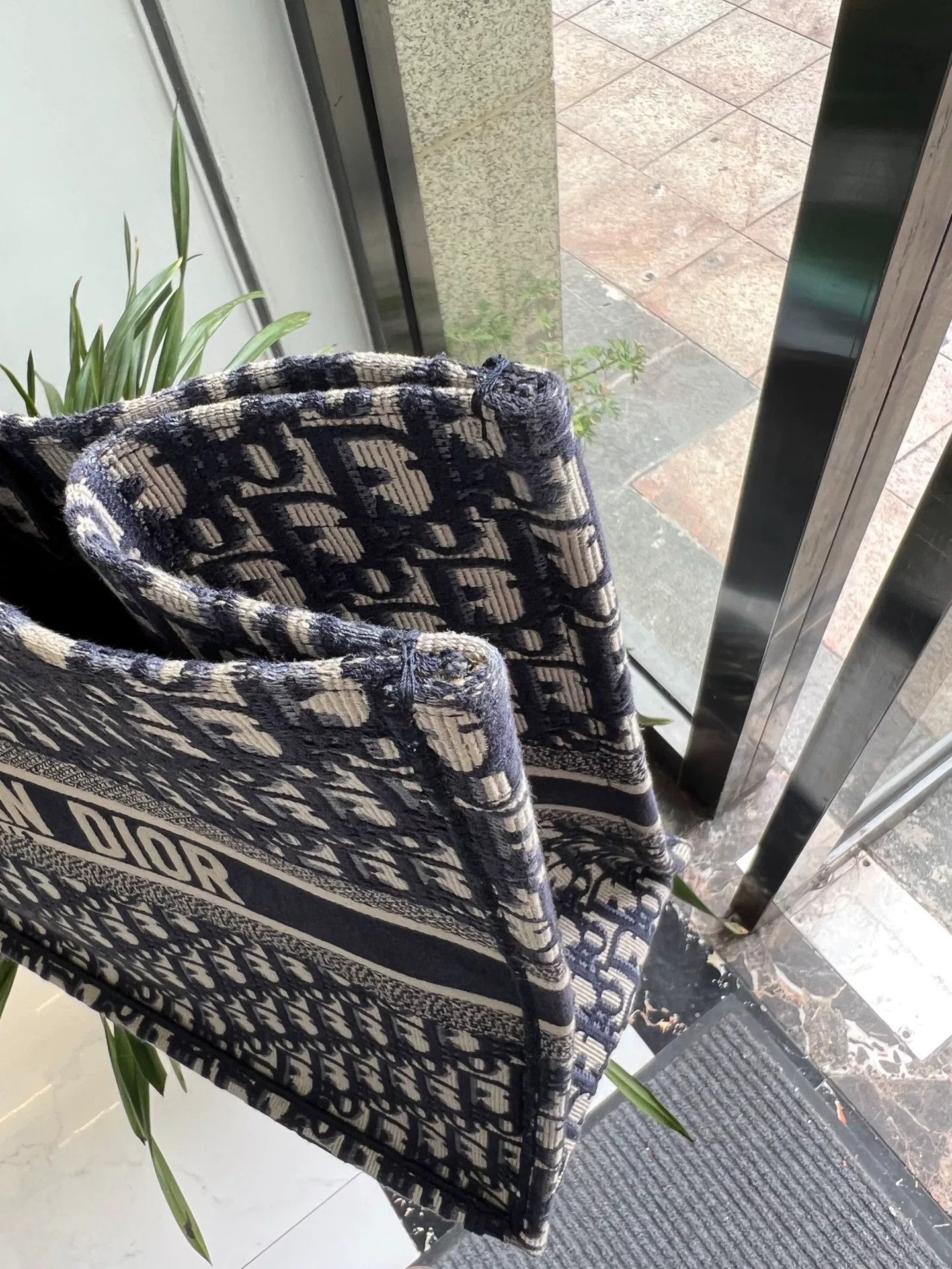 Dior Pre-loved Bag Very good condition Size ONE SIZE - 3 Thumbnail