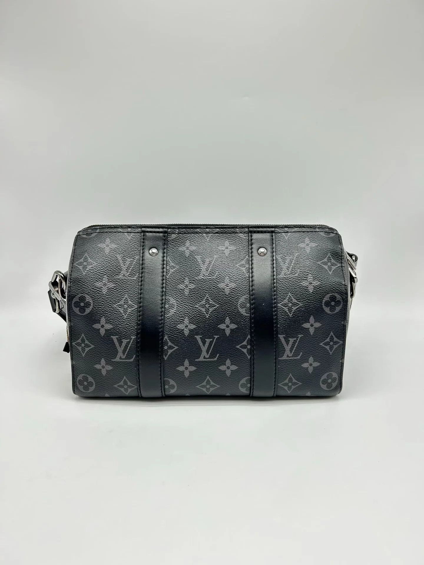 Louis Vuitton Pre-loved Bag Very good condition Size ONE SIZE - 3 Thumbnail