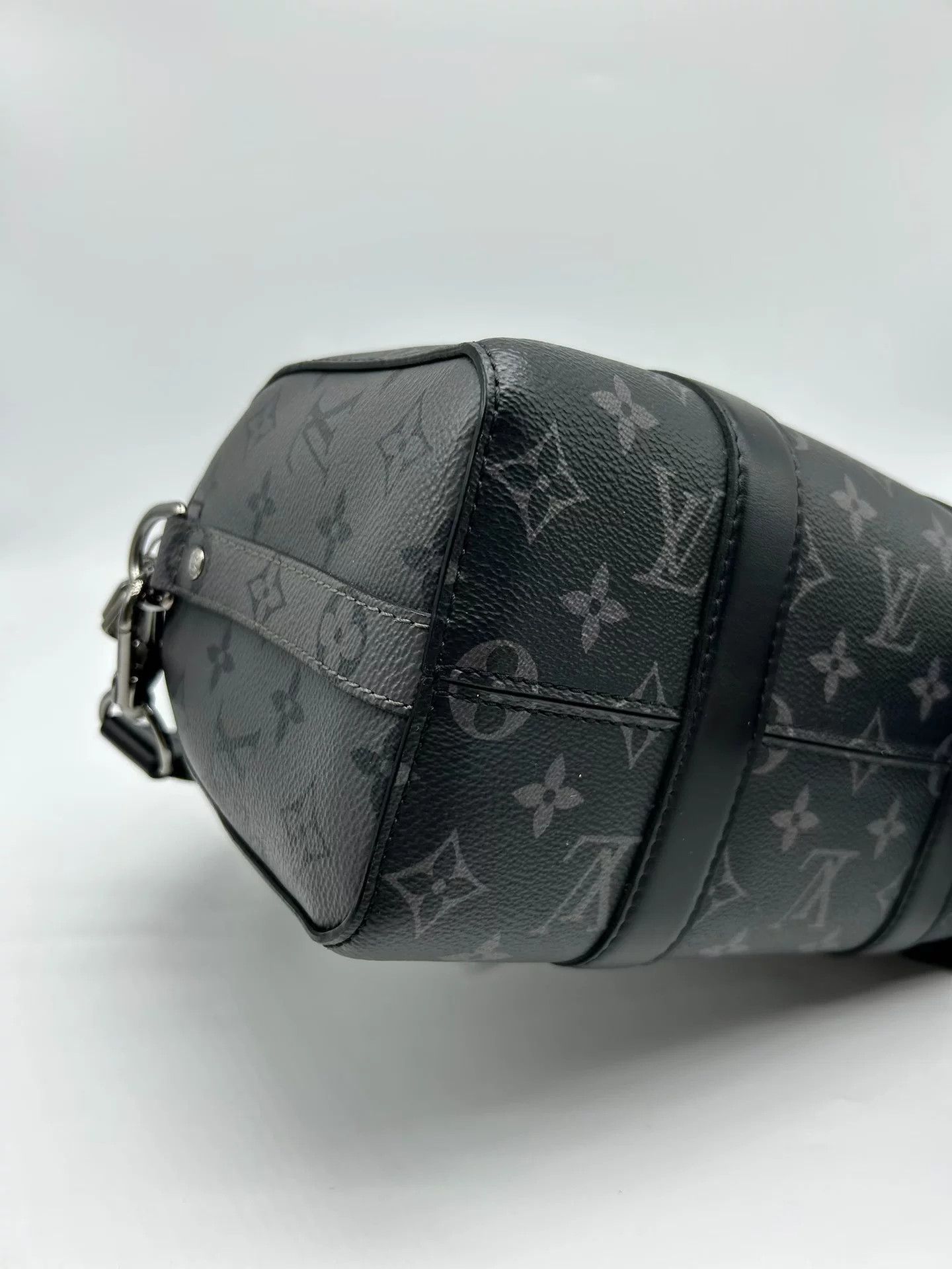 Louis Vuitton Pre-loved Bag Very good condition Size ONE SIZE - 5 Thumbnail
