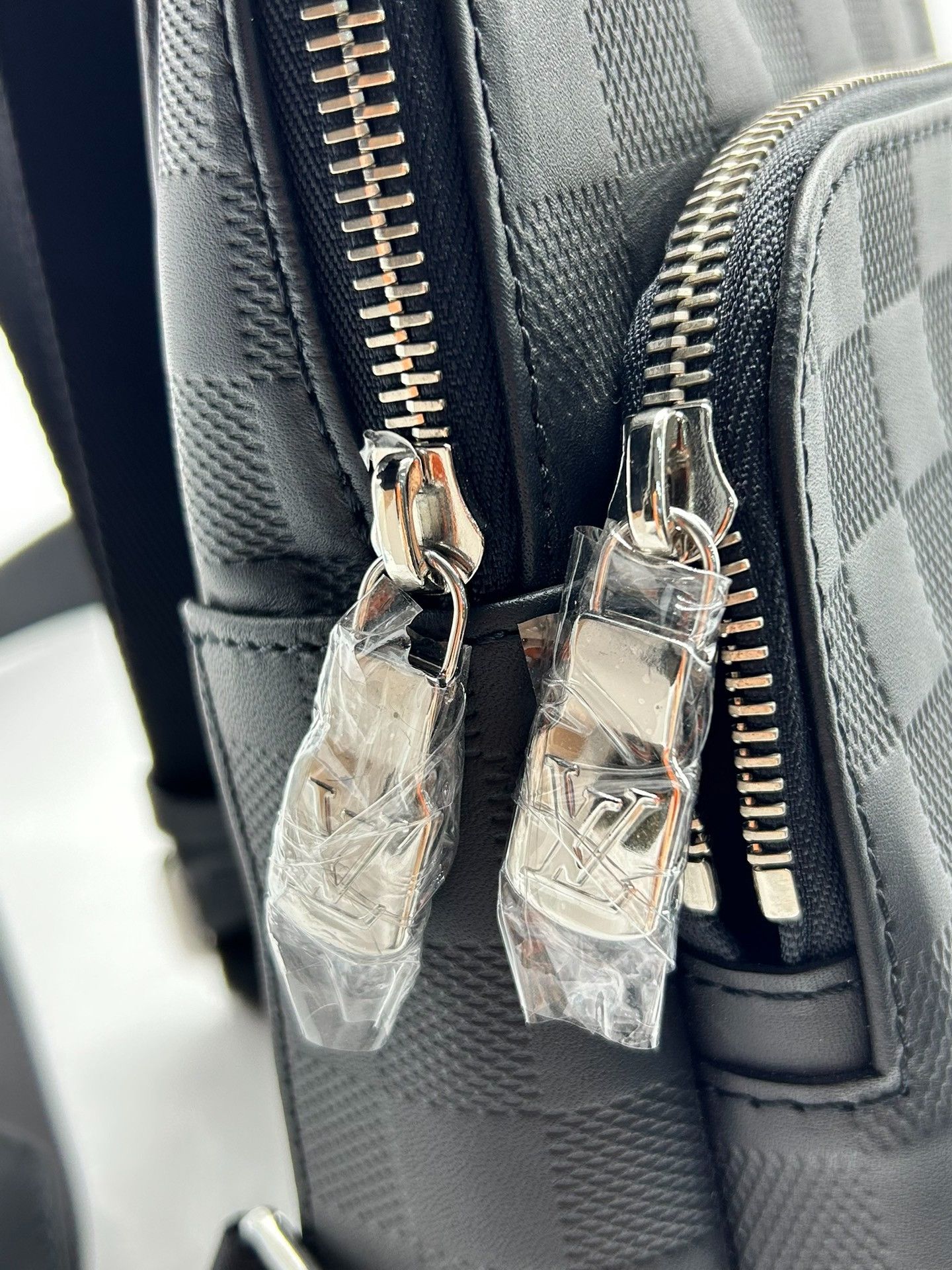 Louis Vuitton Pre-loved Bag Very good condition Size ONE SIZE - 4 Thumbnail