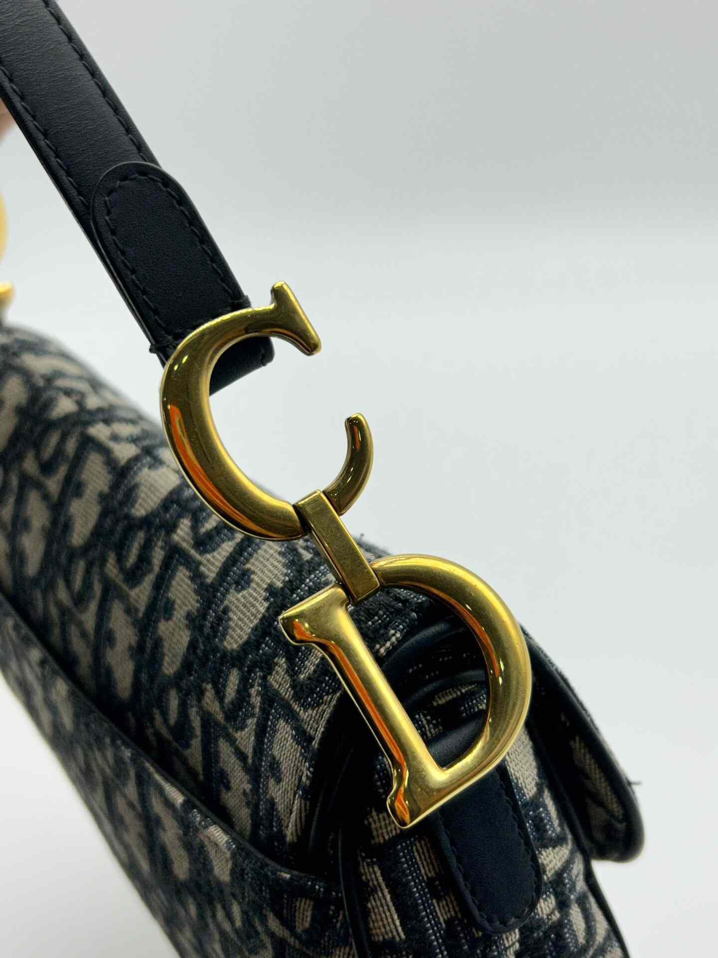 Dior Pre-loved Bag Very good condition Size ONE SIZE - 7 Thumbnail