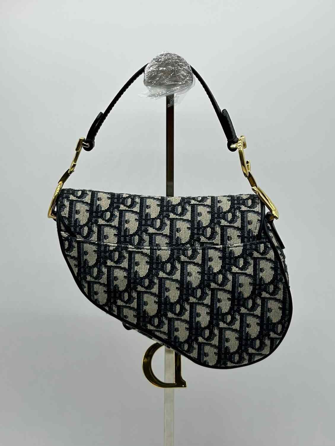 Dior Pre-loved Bag Very good condition Size ONE SIZE - 2 Thumbnail
