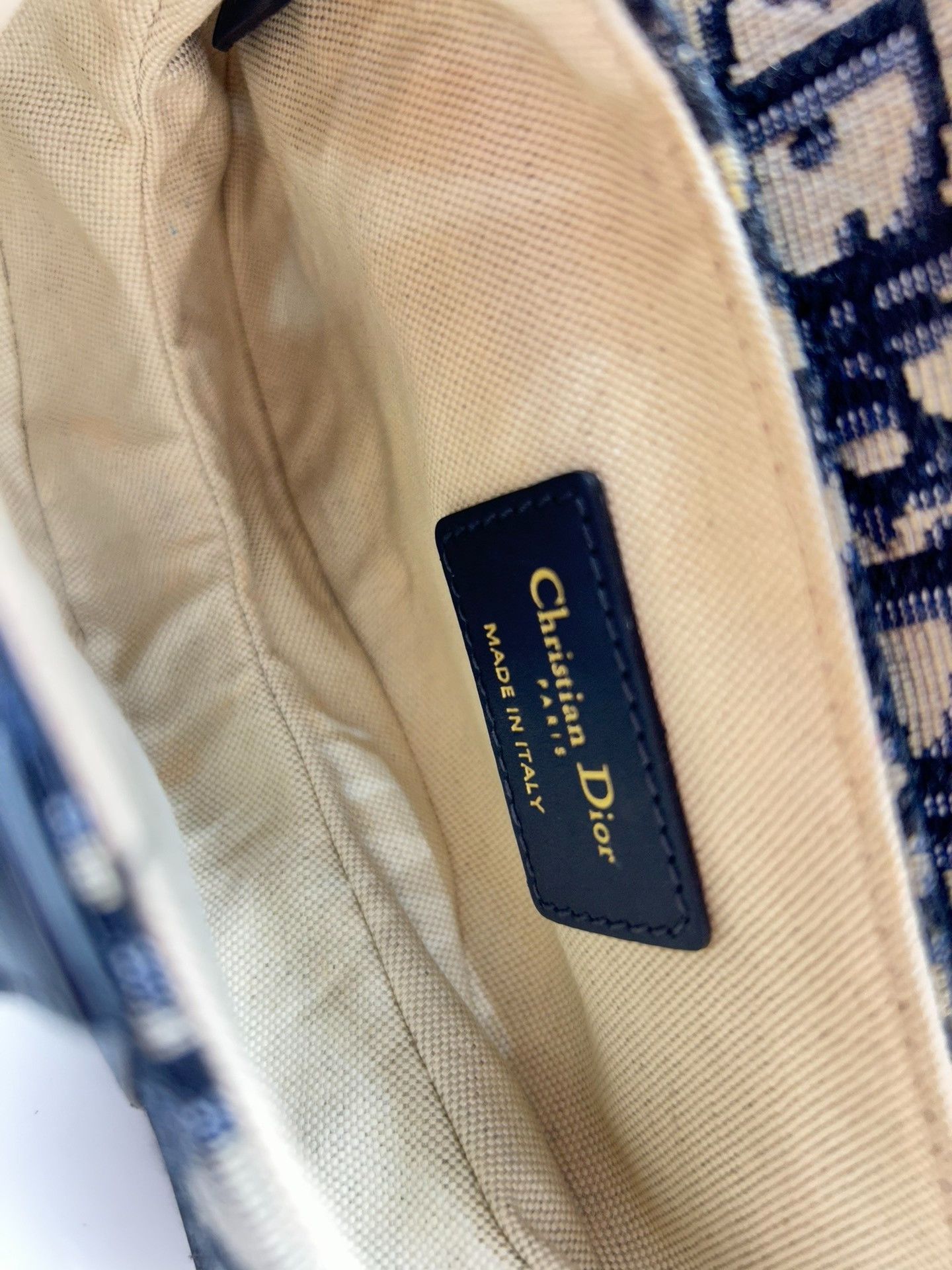 Dior Pre-loved Bag Very good condition Size ONE SIZE - 8 Thumbnail
