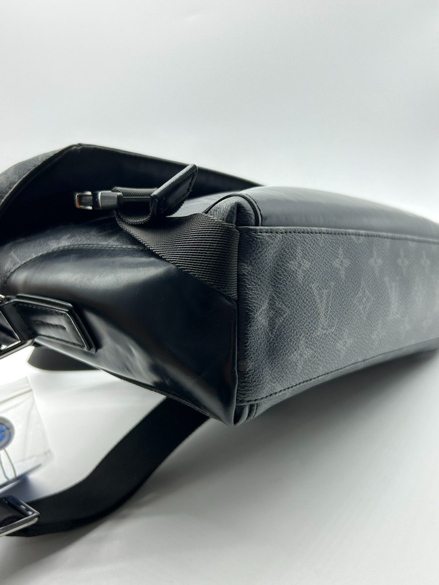 Louis Vuitton Pre-loved Bag Very good condition Size ONE SIZE - 3 Thumbnail