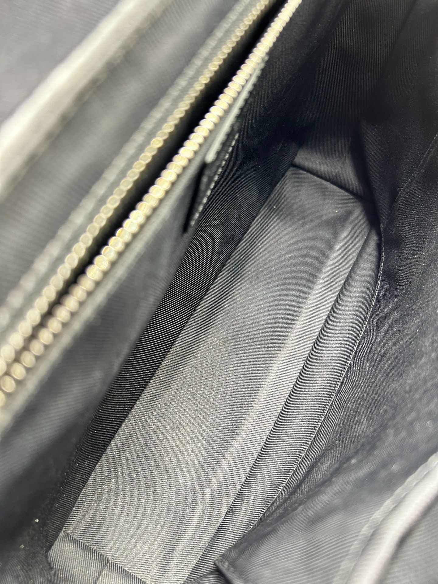 Louis Vuitton Pre-loved Bag Very good condition Size ONE SIZE - 7 Thumbnail